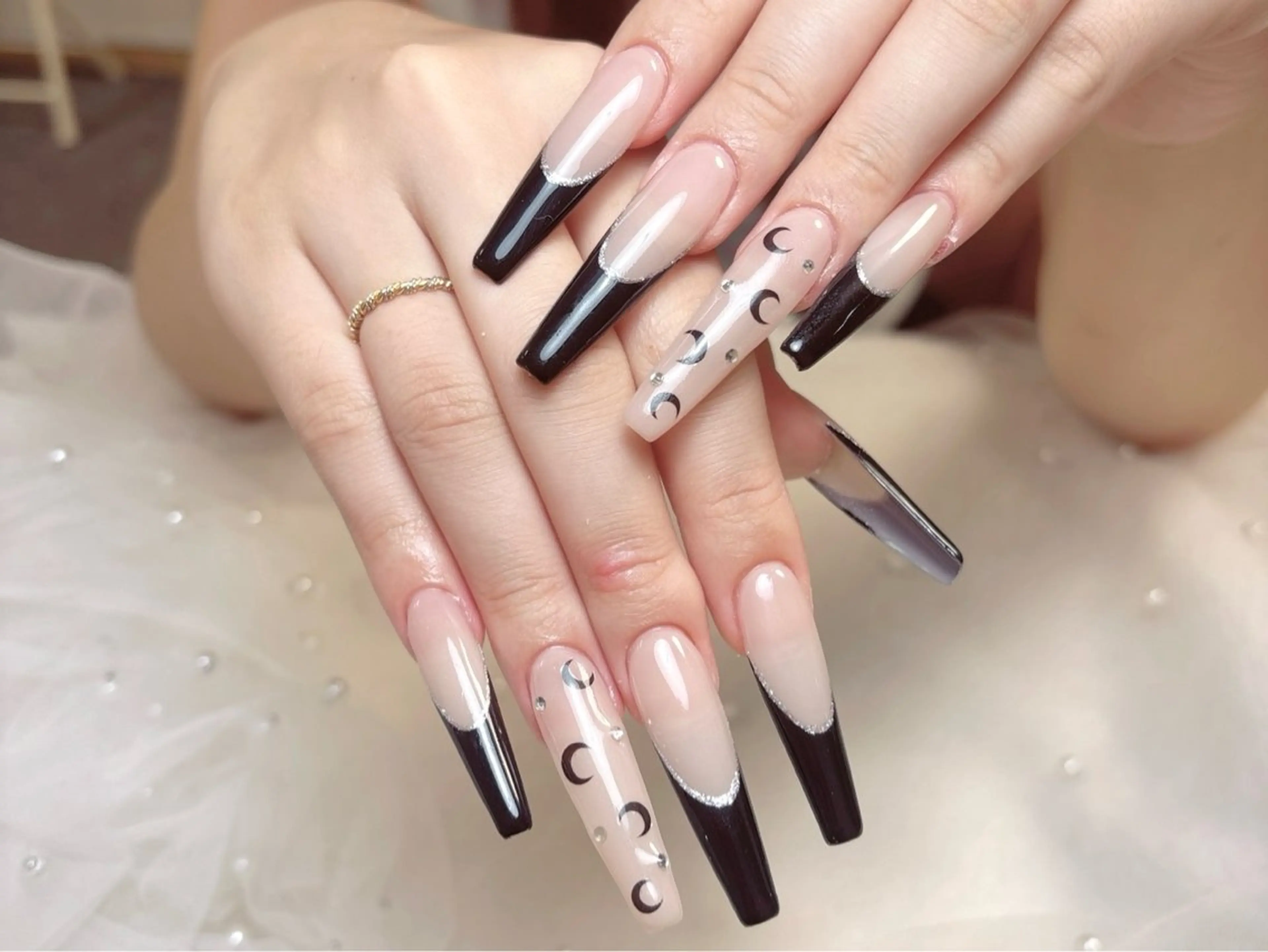 ネイル ハンドネイル R1🎀Nail💕 池袋東口店のネイルデザイン