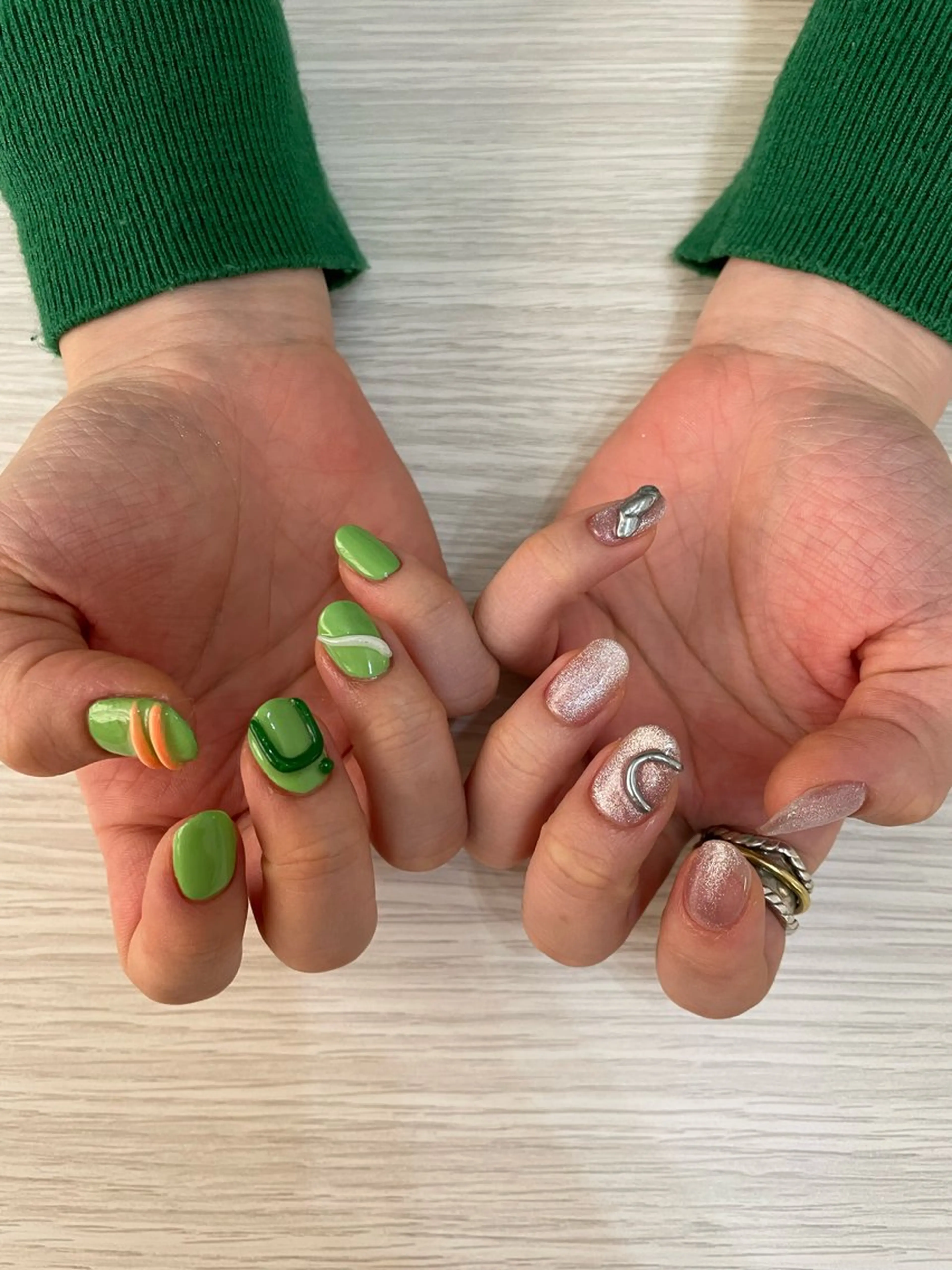 ネイル ハンドネイル SAVOYNail 🪞yuinaのネイルデザイン