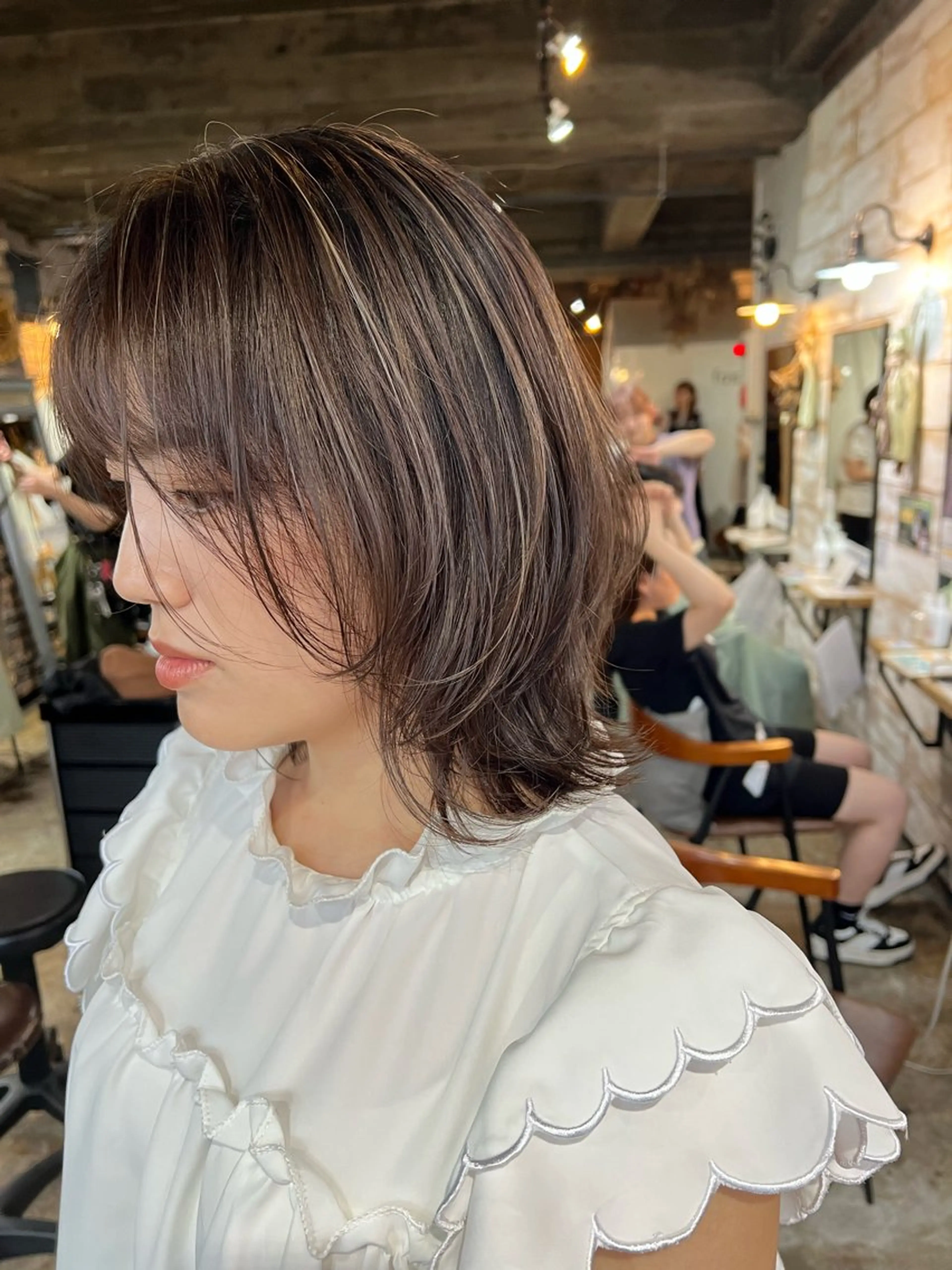 ミディアム カラー カット ヘアカラー トリートメント ツキノキ ミナのヘアスタイル
