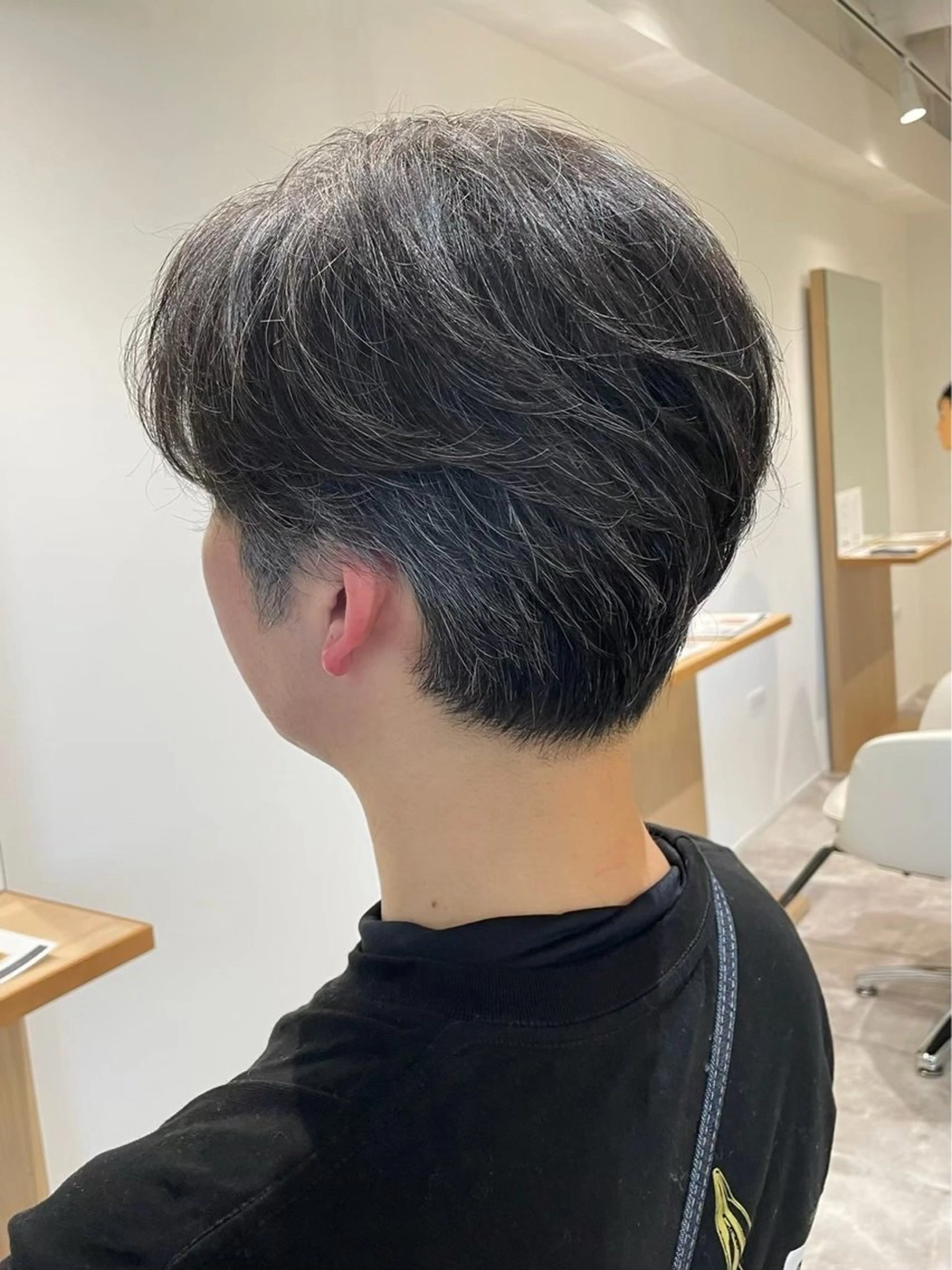 メンズ マッシュ 🦋メンズカット🦋 🪽🫧無料🪽🫧のヘアスタイル