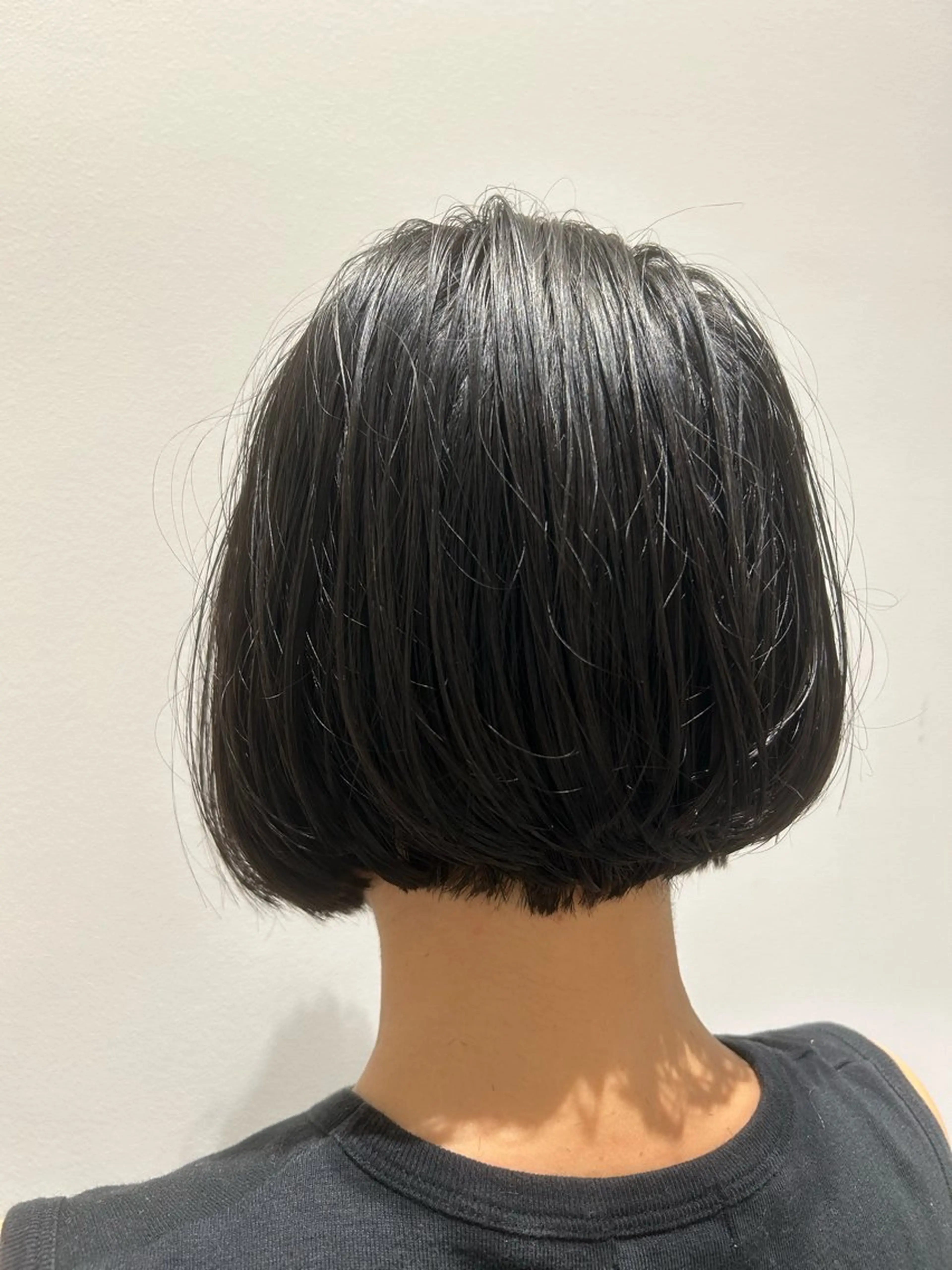ショート BEAUTRIUM青山所属・カットモデル 飯塚新のヘアスタイル