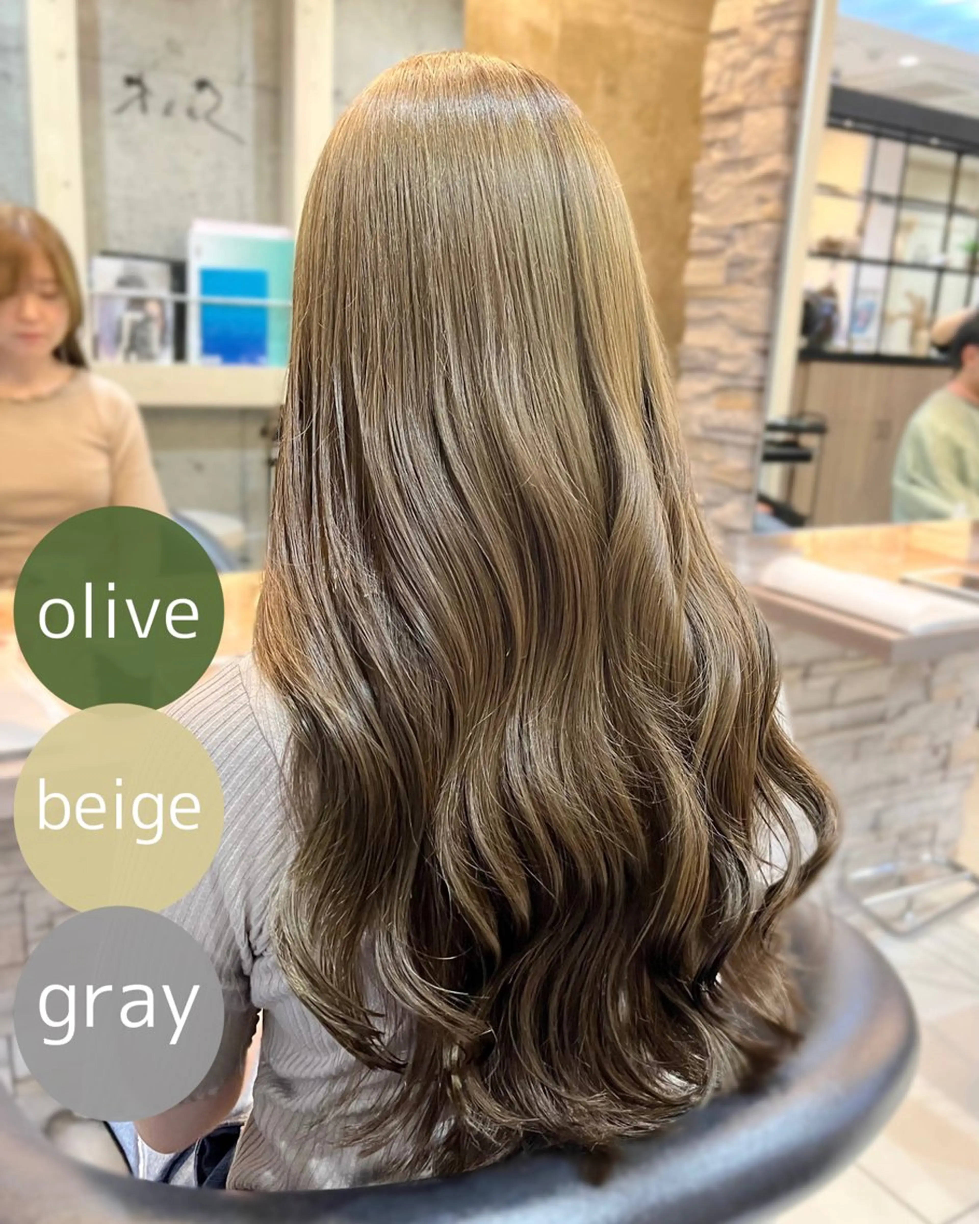 ロング カラー ベージュカラー 透明感カラー オリーブベージュ オリーブカラー くびれヘア カット ヘアカラー トリートメント 透明感カラー/ くびれヘア/館岡俊平のヘアスタイル