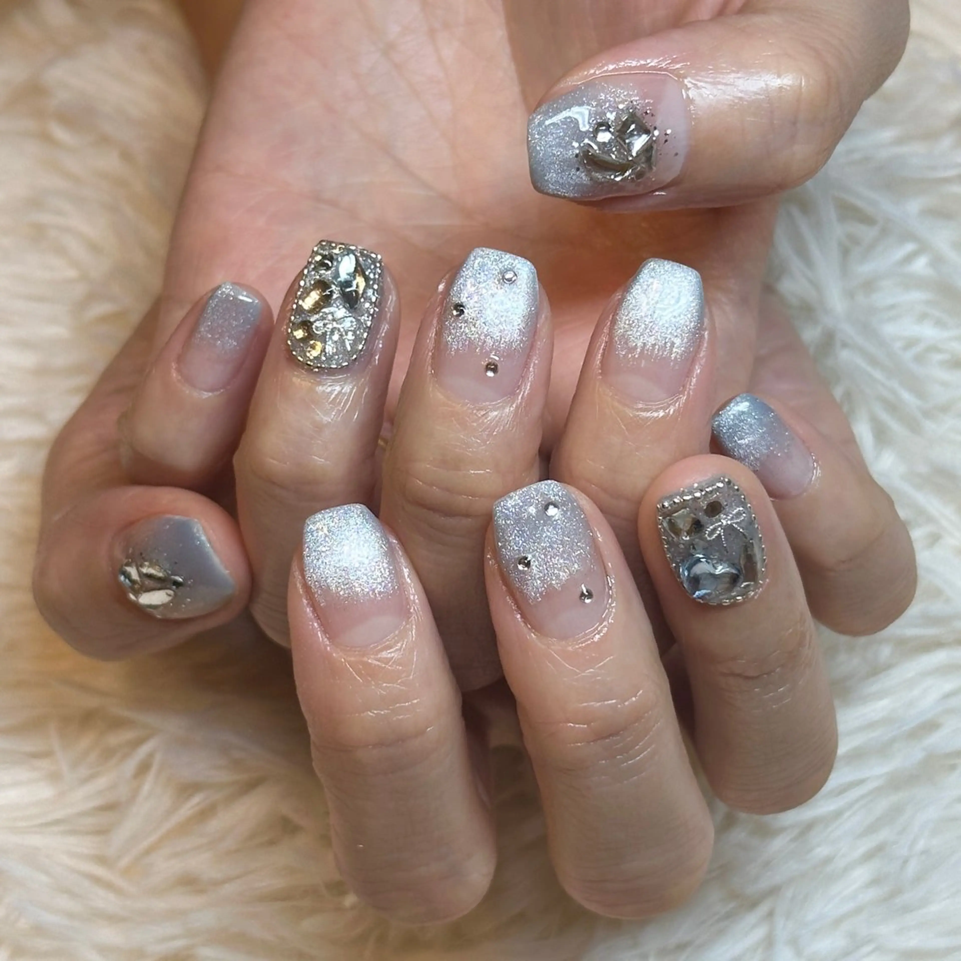 ネイル ハンドネイル フットネイル nailsalon Any'bのネイルデザイン