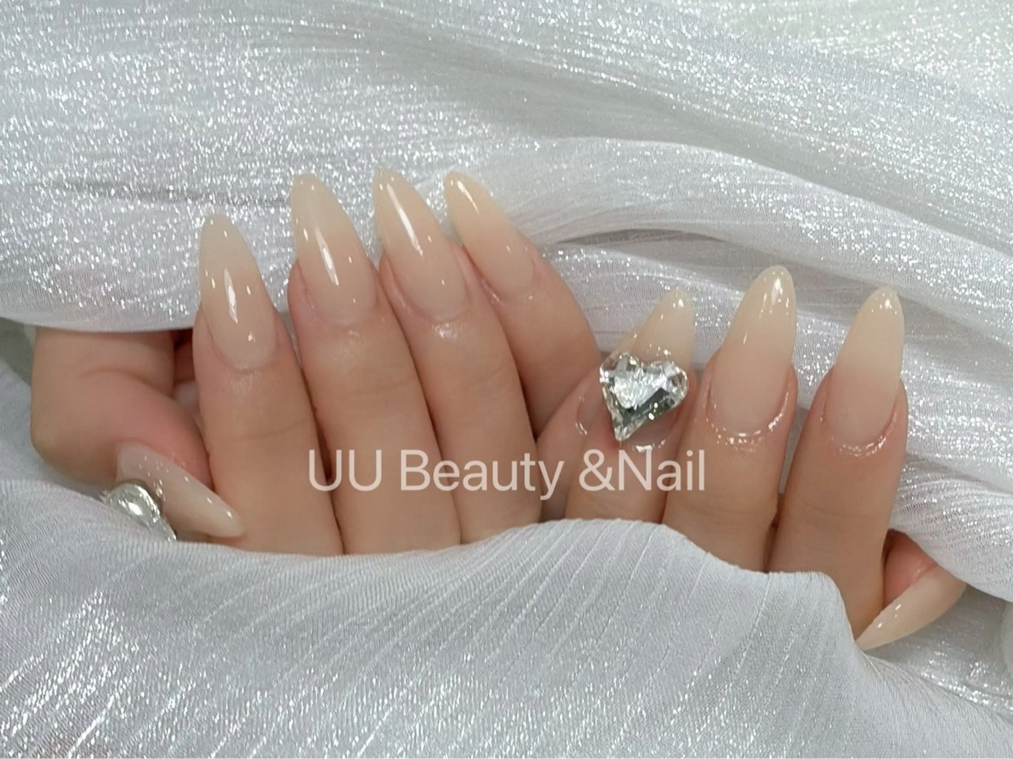 ネイル ハンドネイル UU Beauty Nailのネイルデザイン