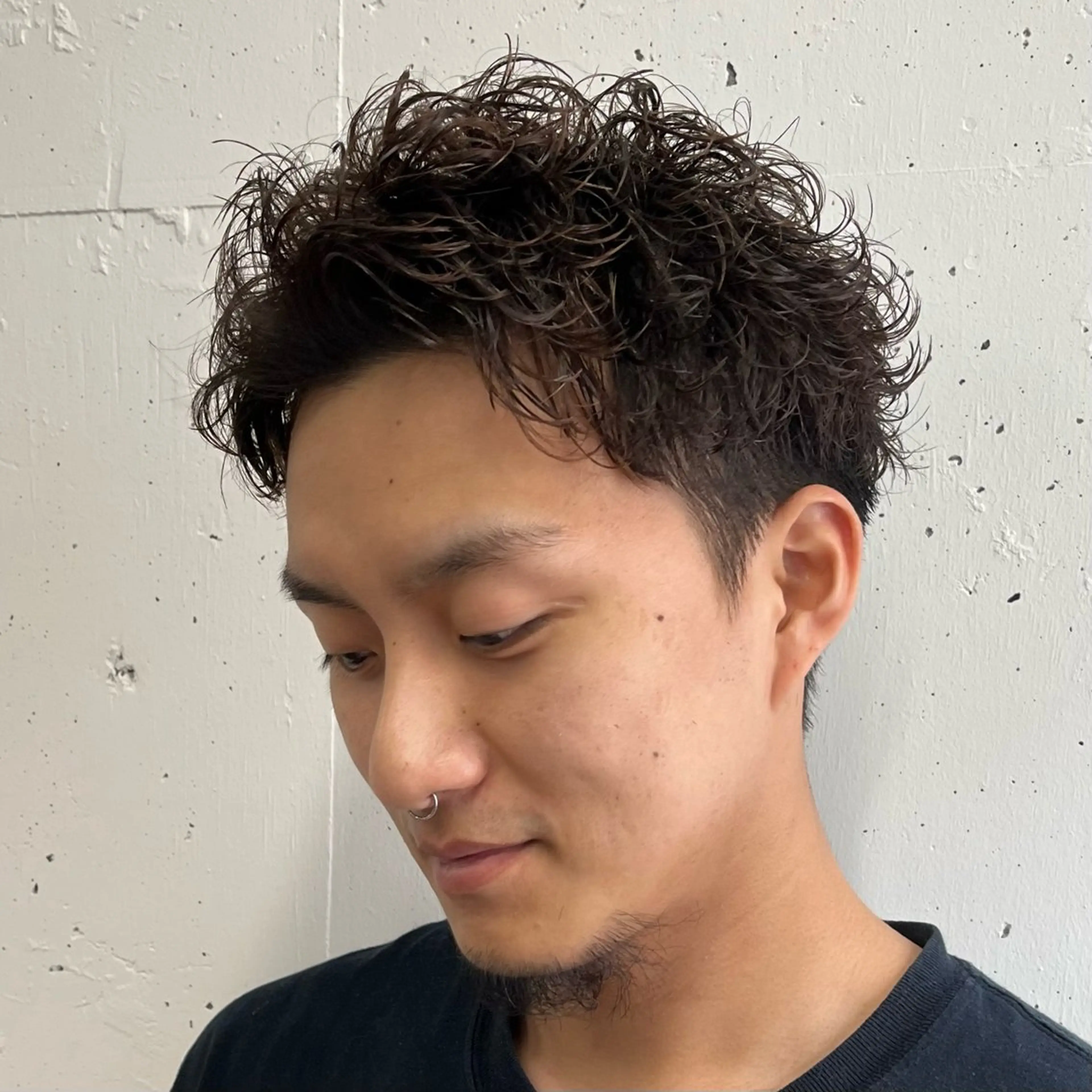 ショート パーマ メンズ フェードカット メンズパーマ メンズショート スキンフェード スペインカール カット パーマ 立川/メンズパーマ 厚進太郎のヘアスタイル
