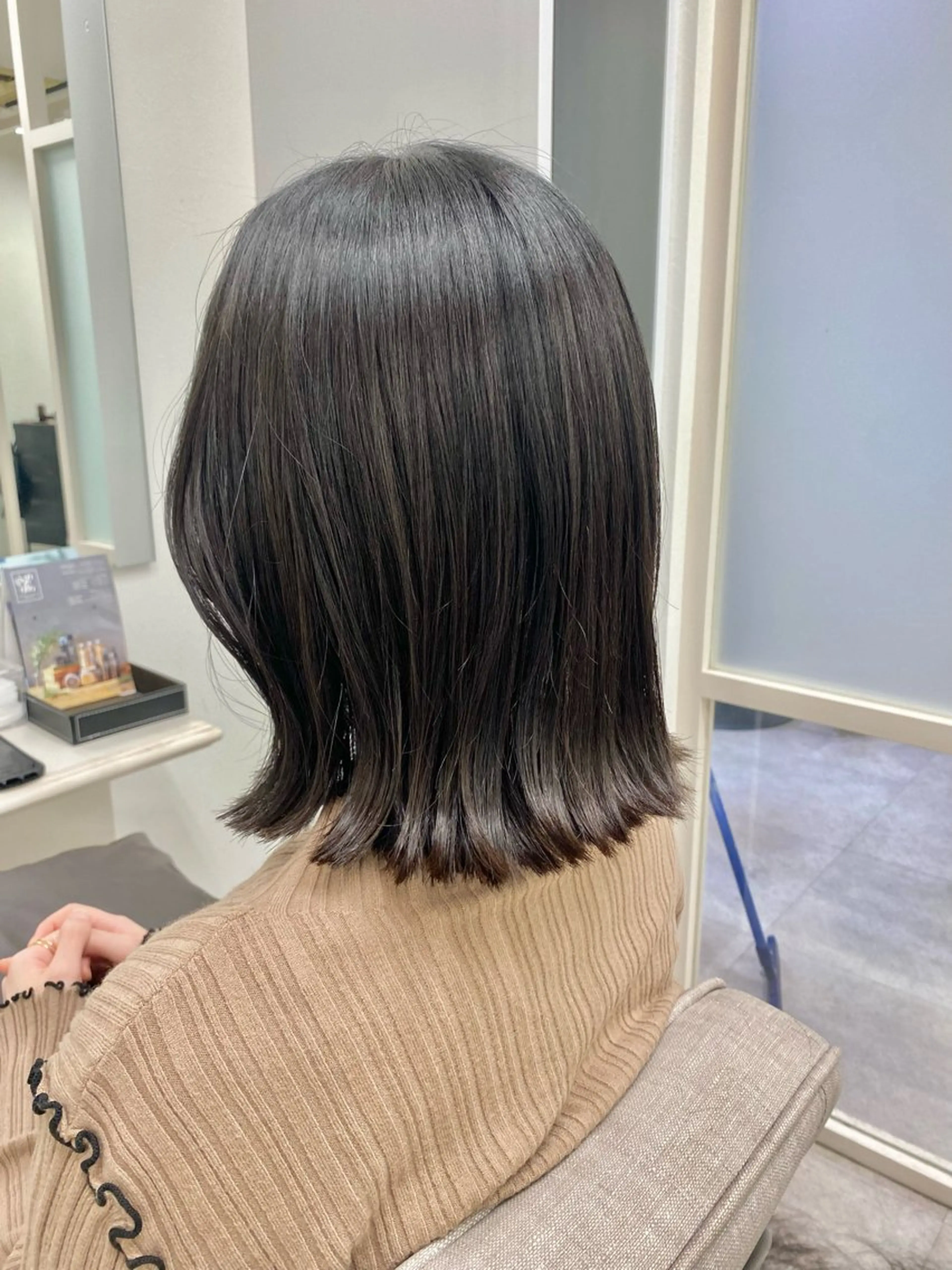 ミディアム ヘアカラー トリートメント 透明感カラー/ FRAME天王寺✨のヘアスタイル