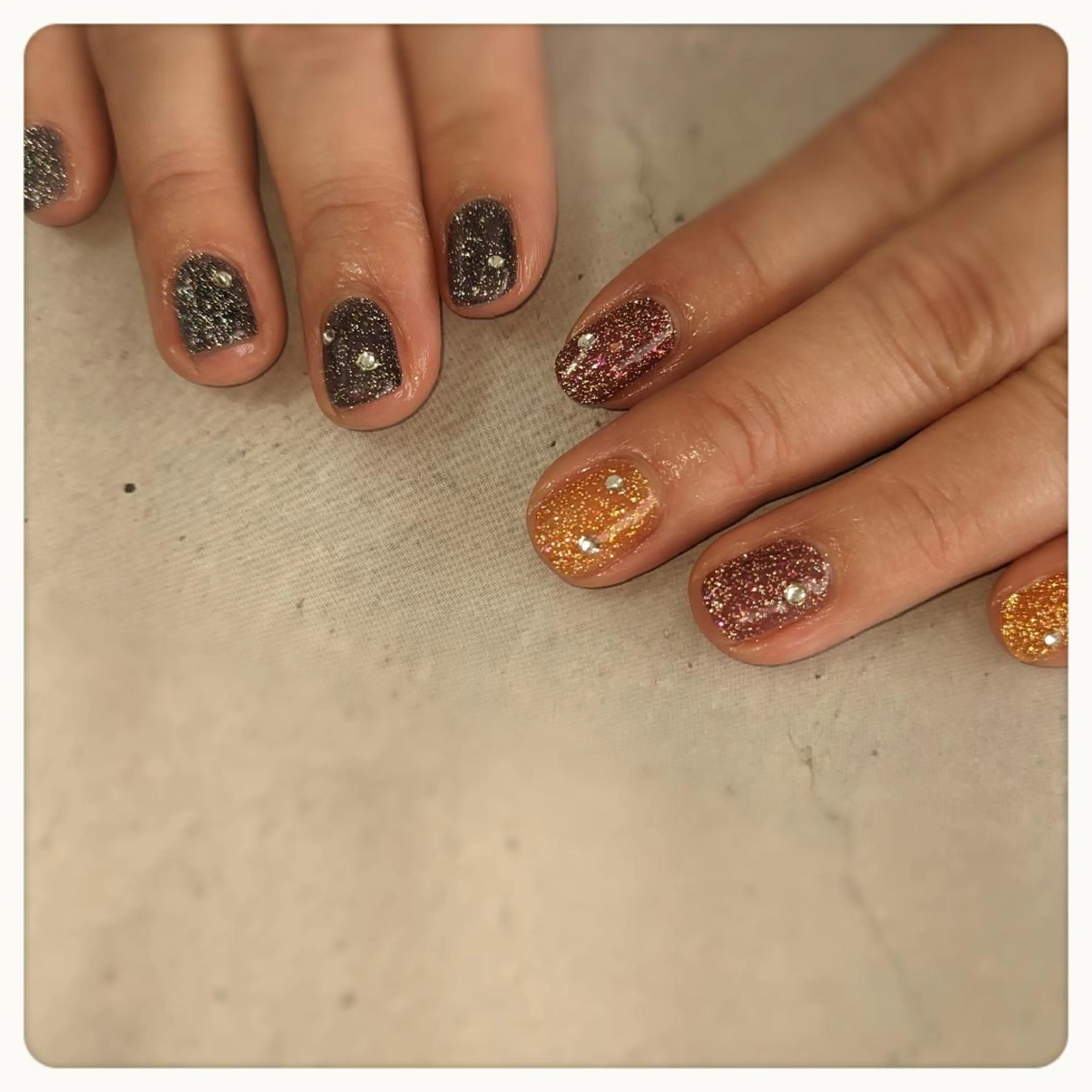 ネイル フラッシュネイル Mrs Nailチのマツエク・マツパデザイン