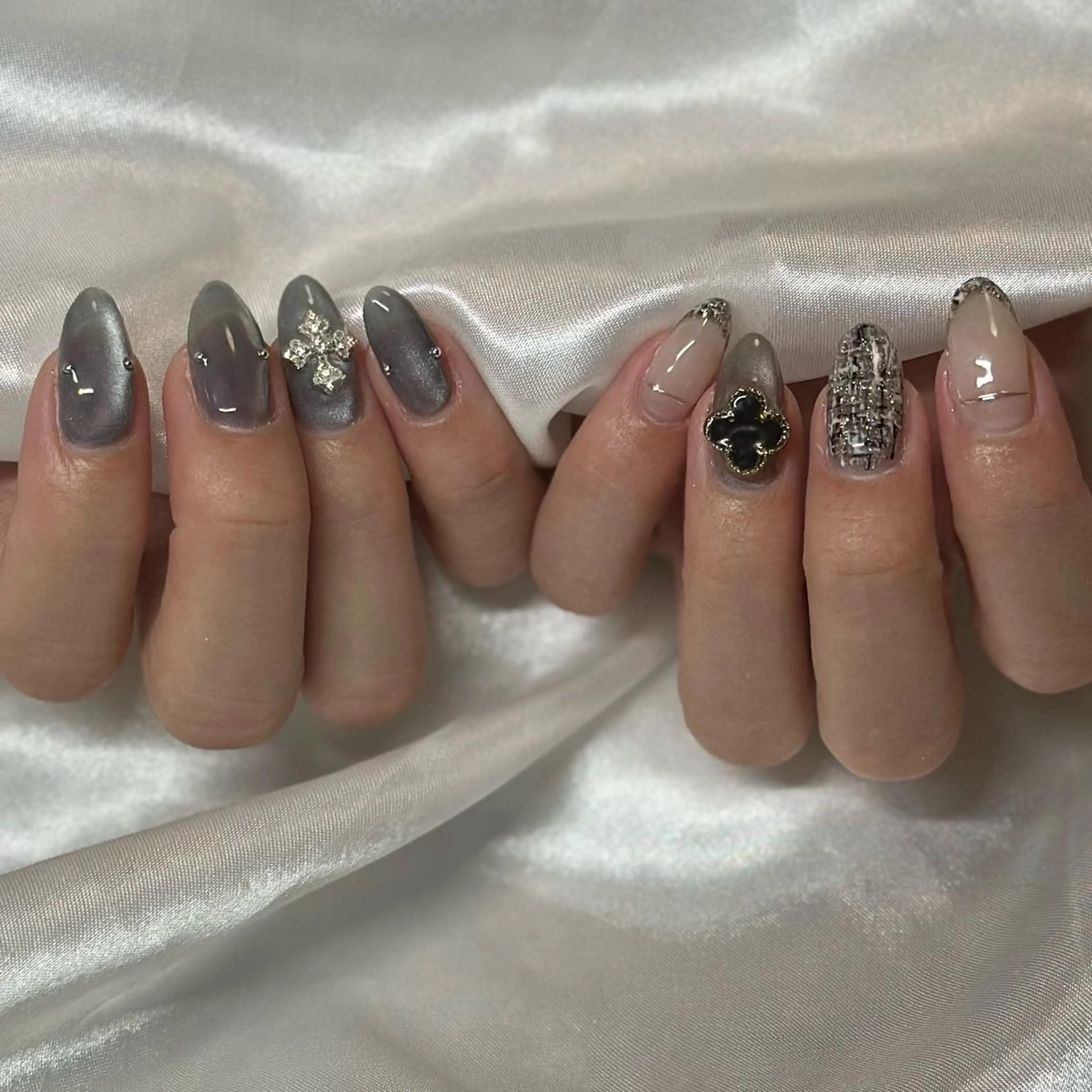 ネイル Moon  Nail /栄　大須のネイルデザイン