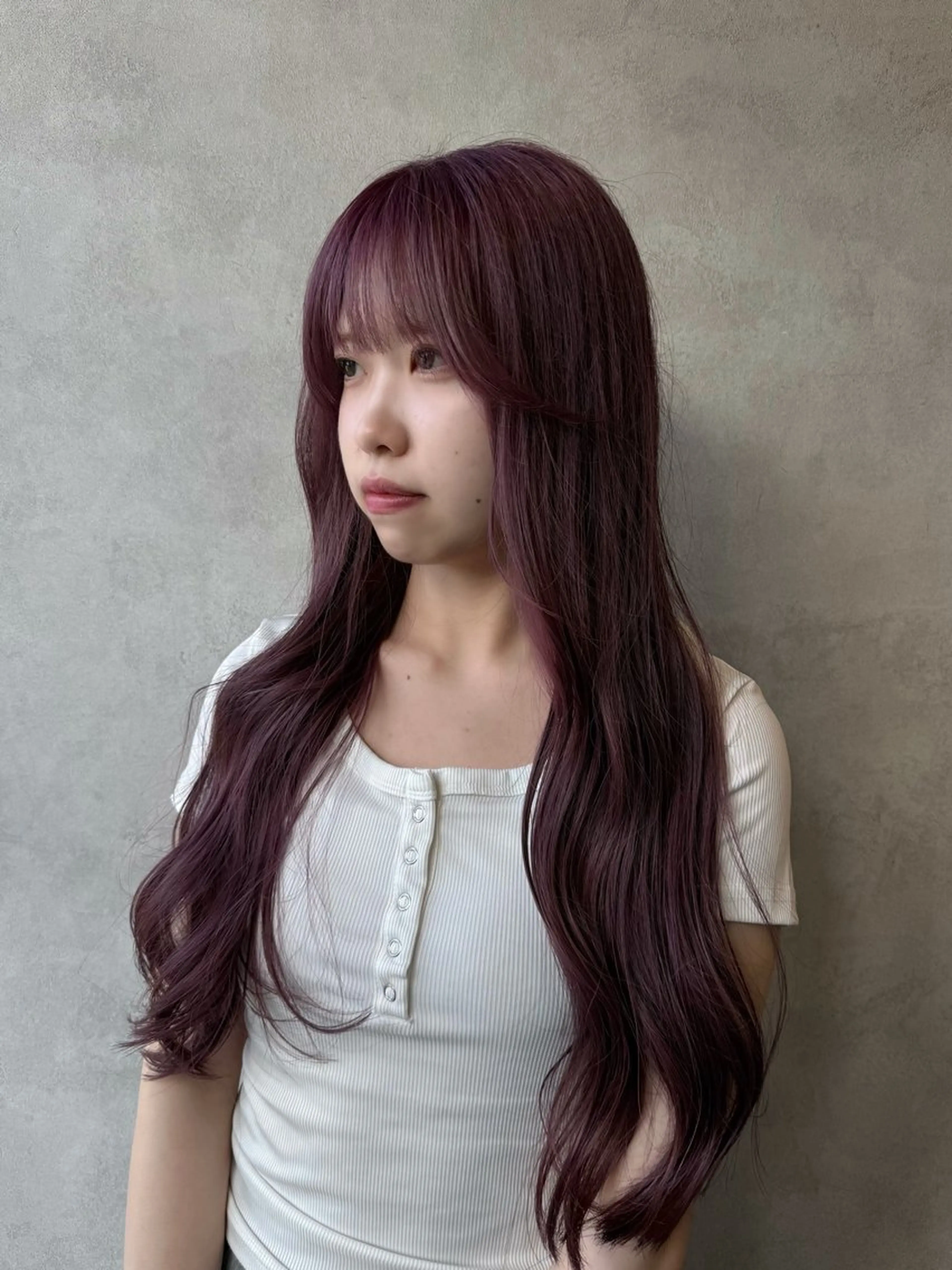 ロング ヘアカラー 山元 くるみのヘアスタイル