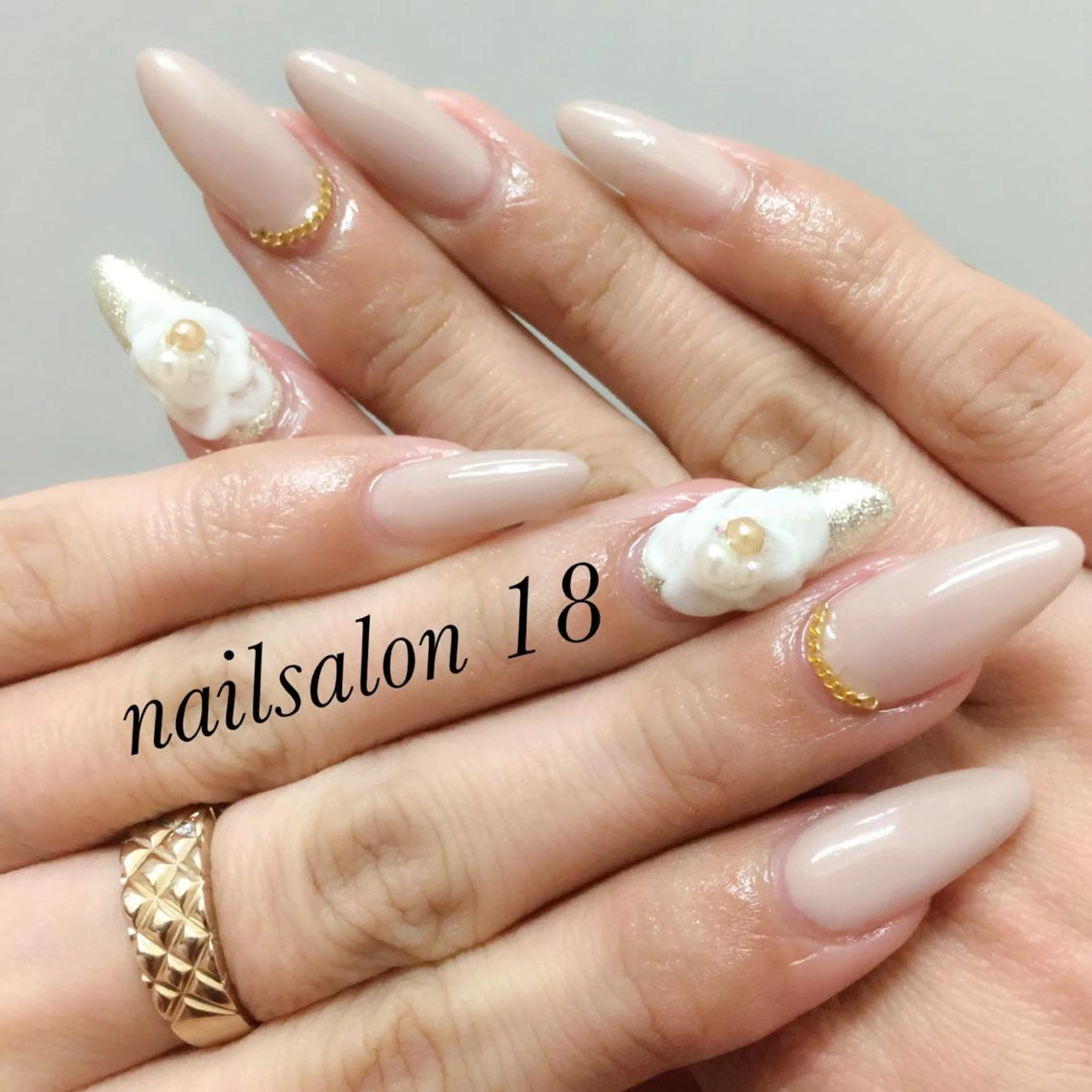 ネイル nail salon 18.のネイルデザイン