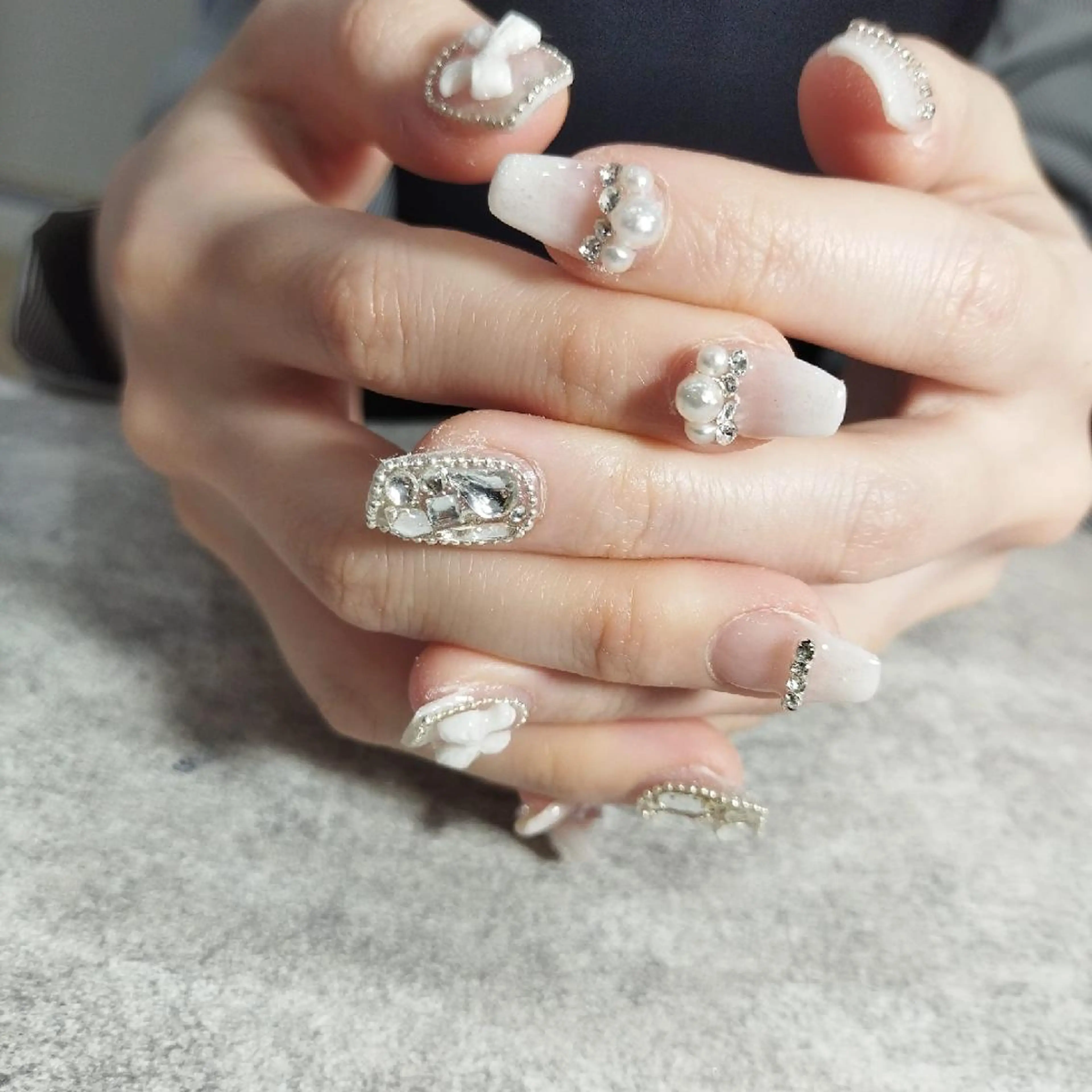ネイル アートネイル リボン renard所属・nailsalon Renard.kのネイルデザイン