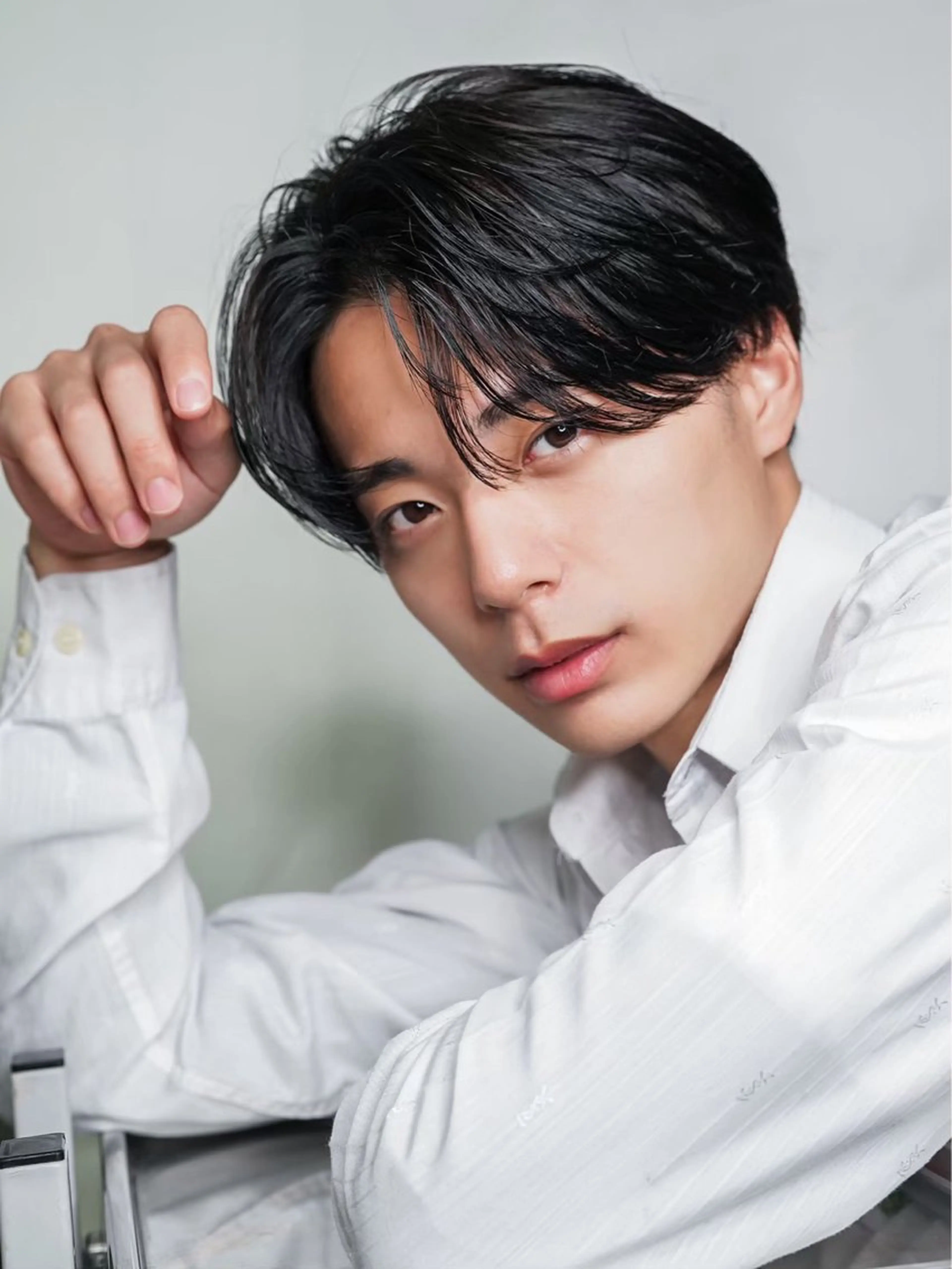 ミディアム ミディアムパーマ ⭐️メンズ特化⭐️ パーマ カラーのヘアスタイル