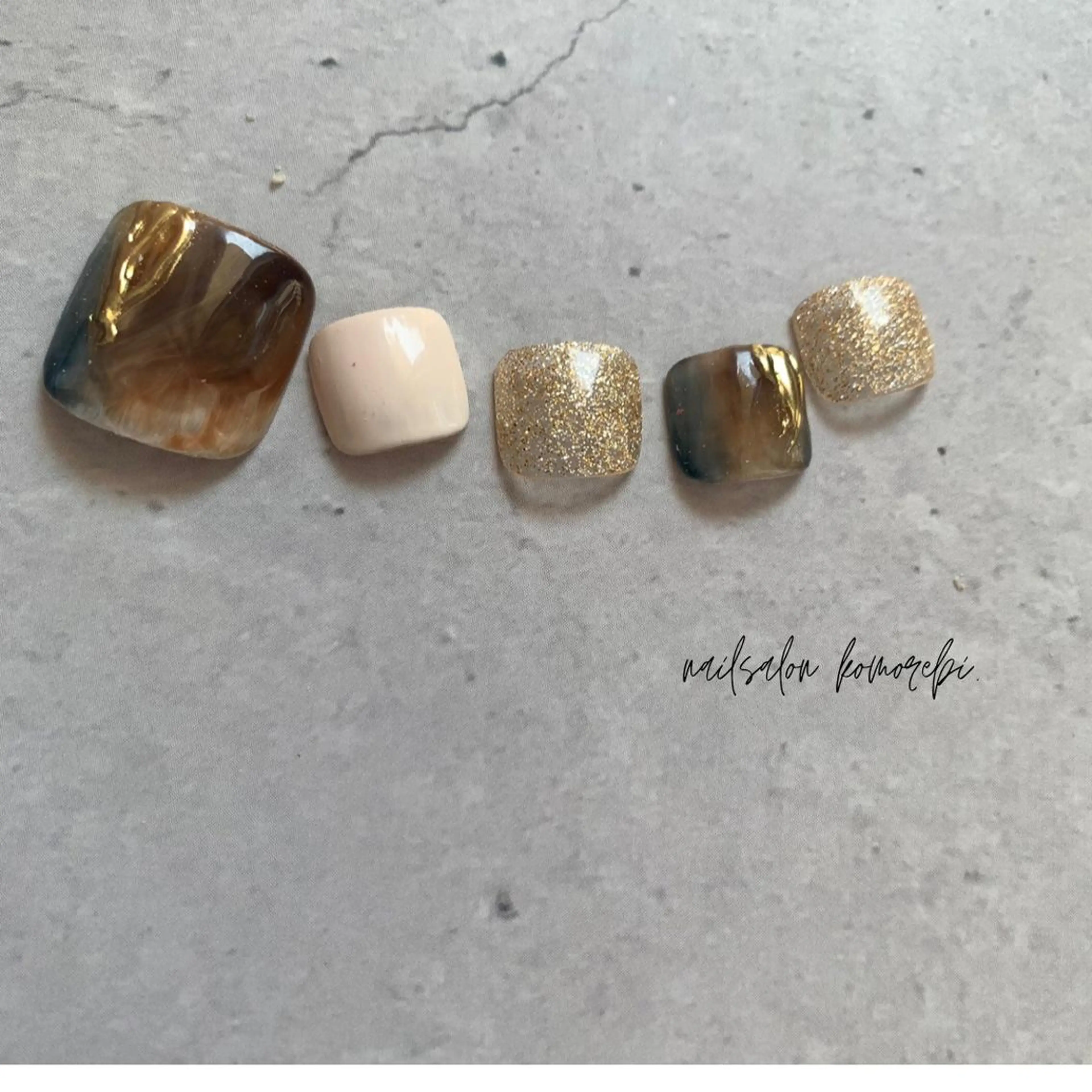 ネイル komorebi. 小峯 真実のネイルデザイン