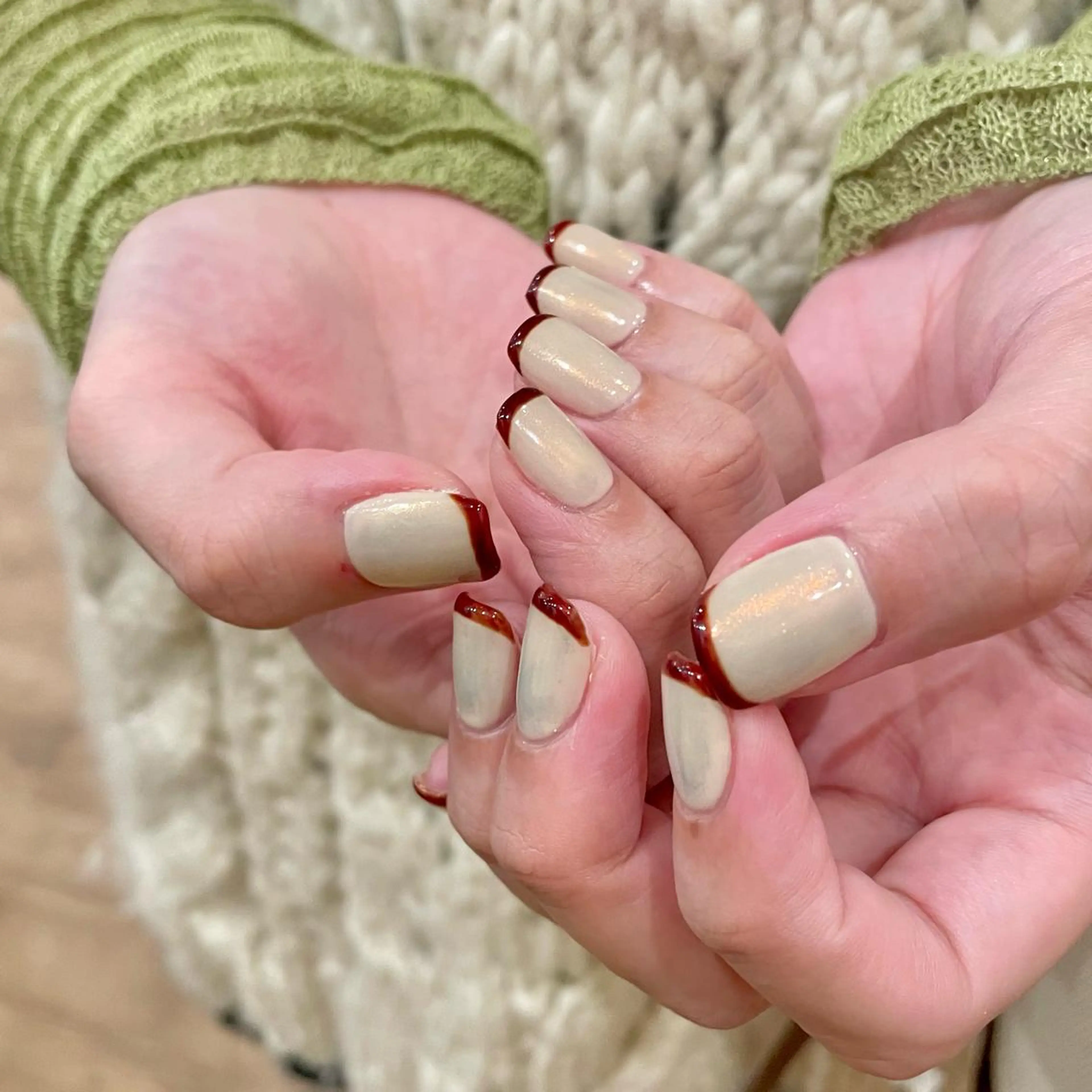 ネイル オーロラネイル フレンチネイル 丹(TAN.) akariのネイルデザイン
