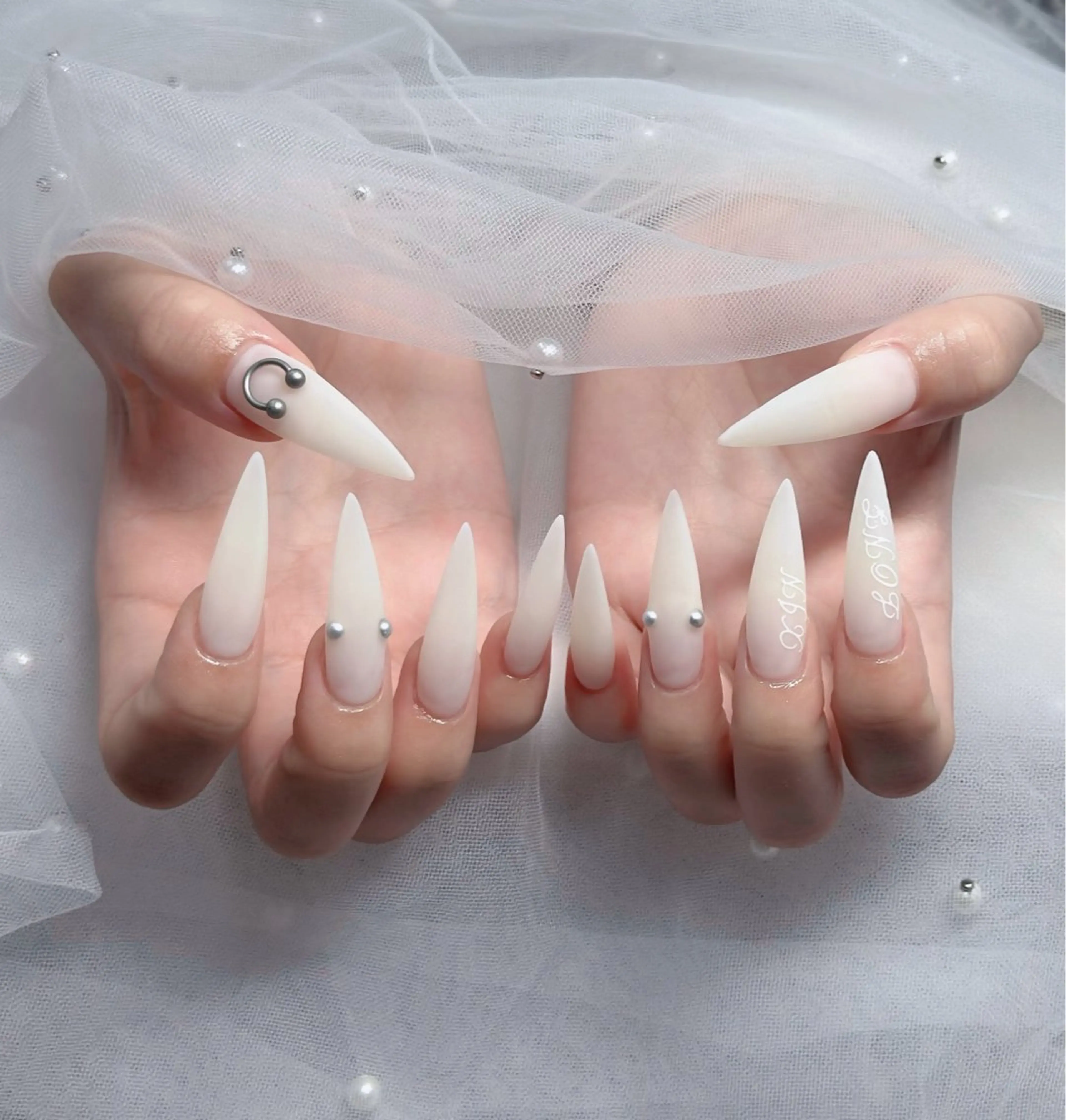 ネイル ハート キラキラネイル リボン ハンドネイル キノコ H.babynailのネイルデザイン