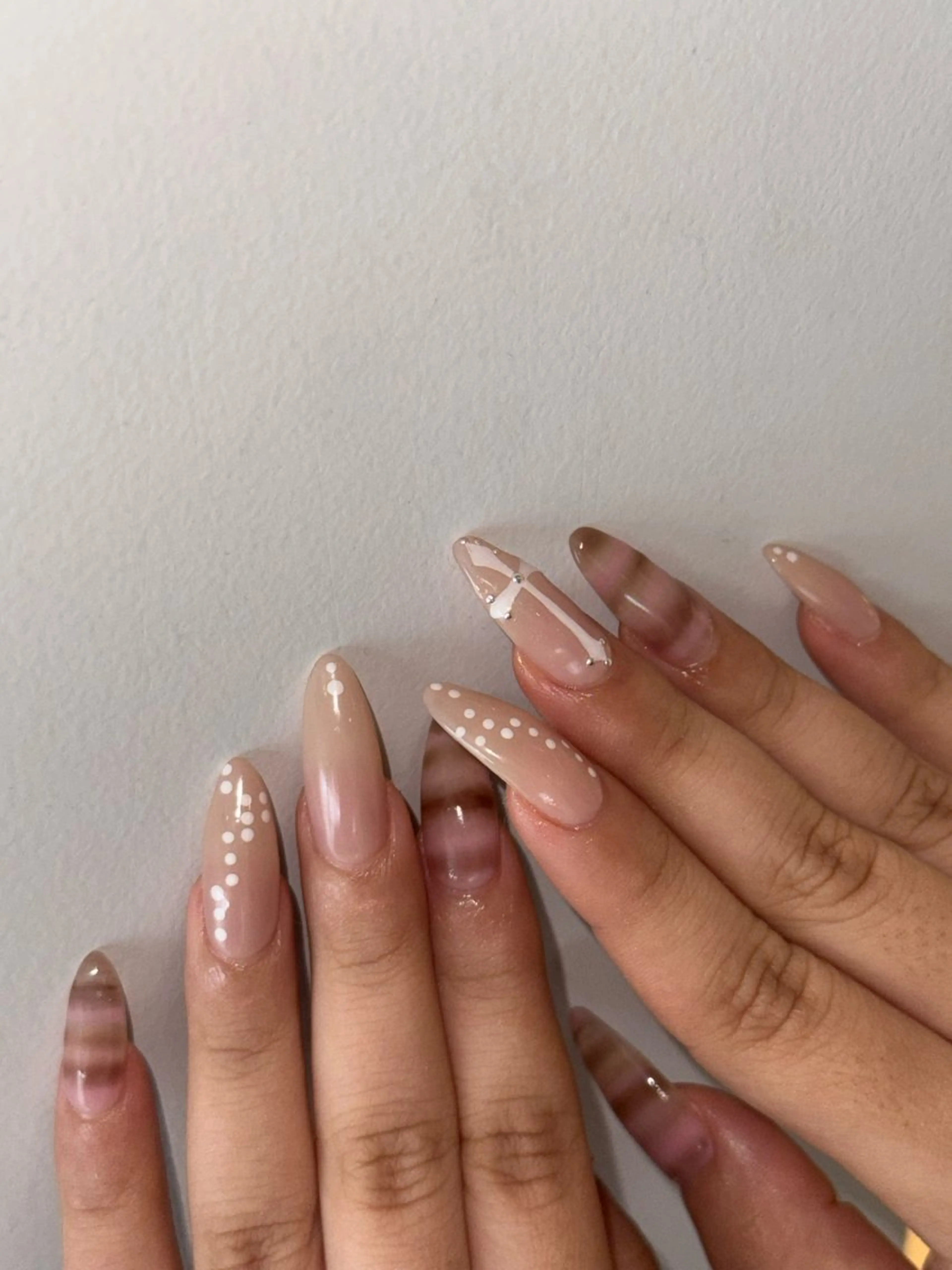 ネイル ハンドネイル 🍒 akariのネイルデザイン