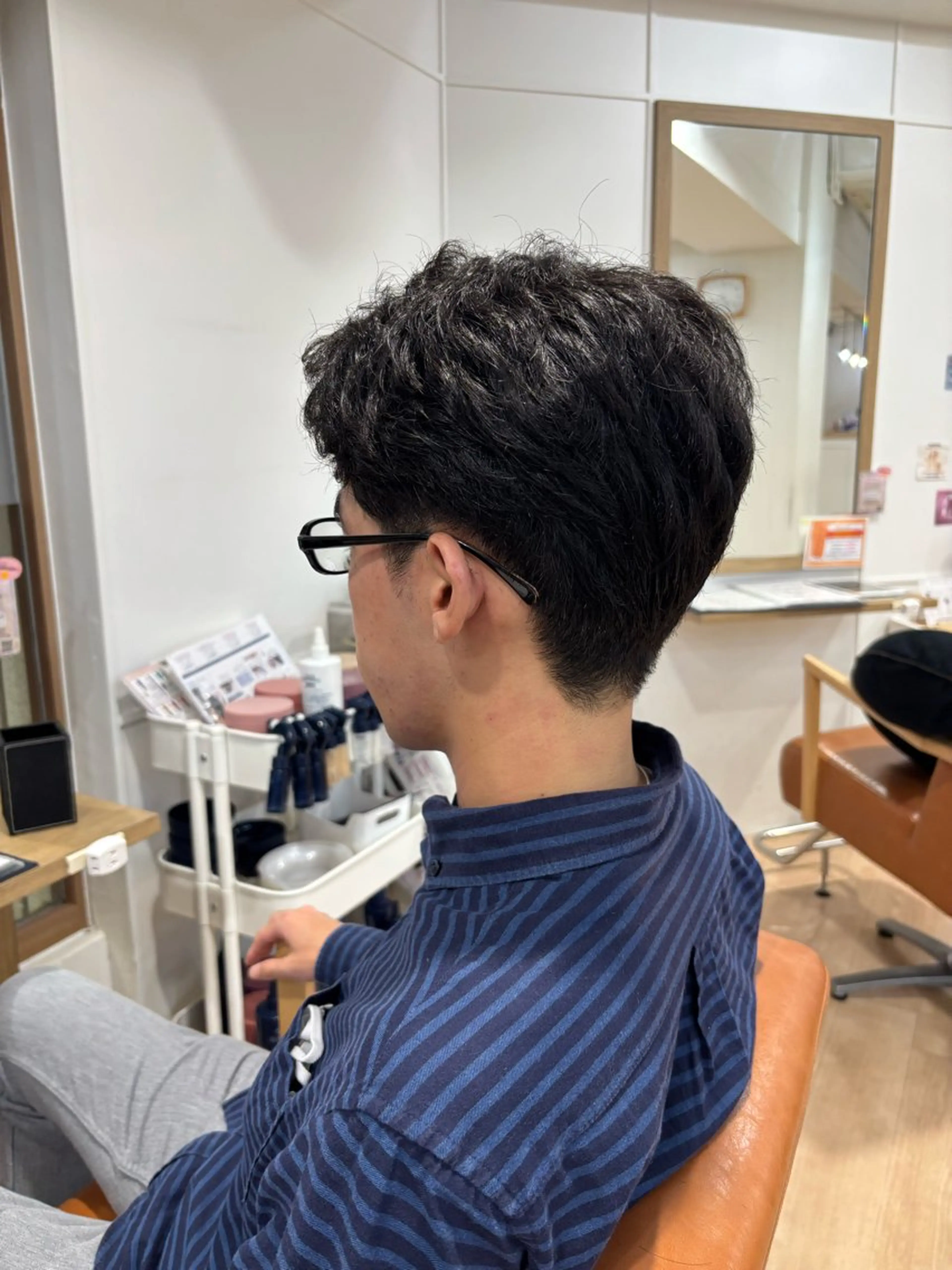 メンズ 金山/カットモデ ル伊藤菜々夏のヘアスタイル