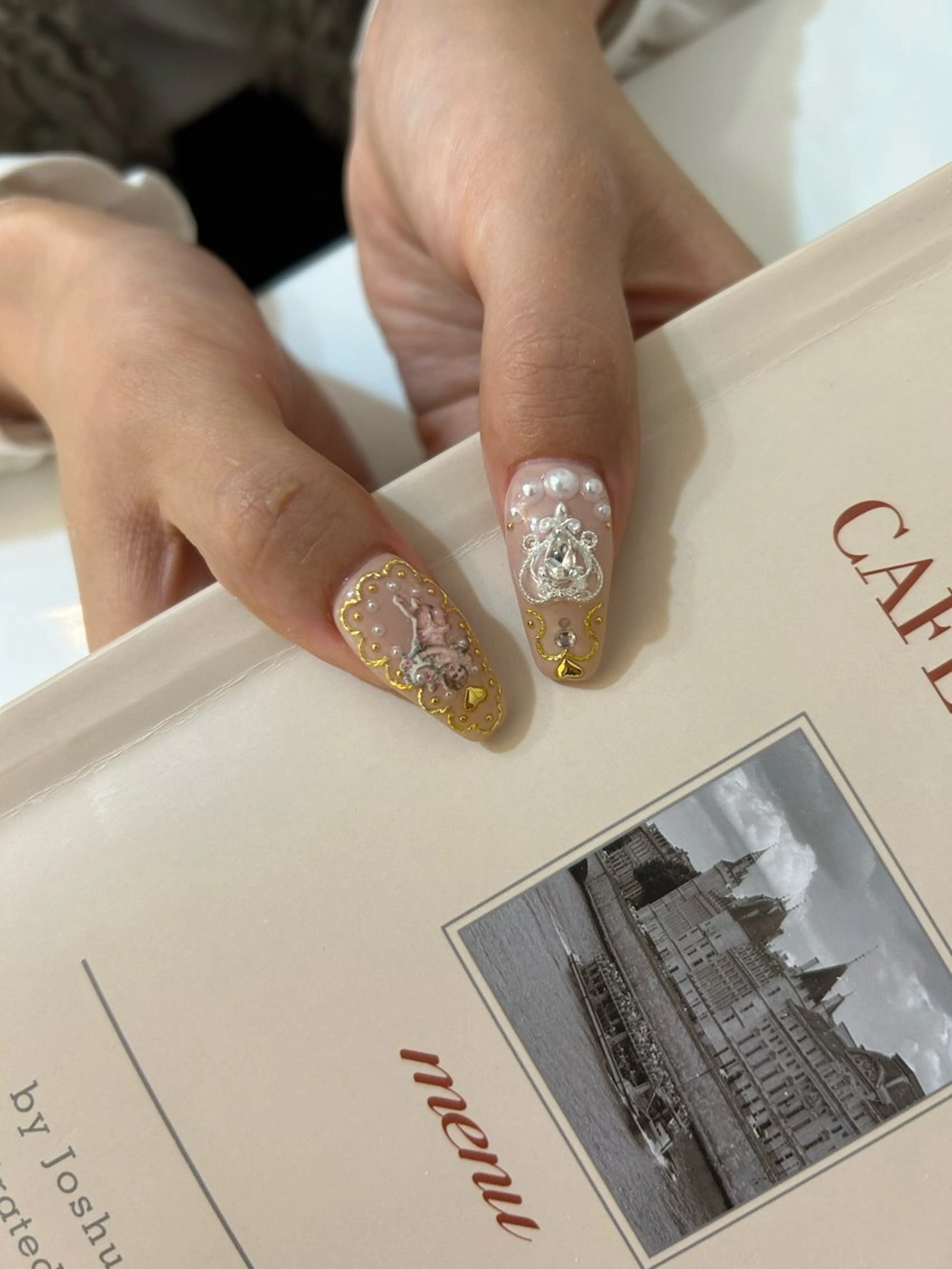 ネイル ハンドネイル ViViA momokaのネイルデザイン