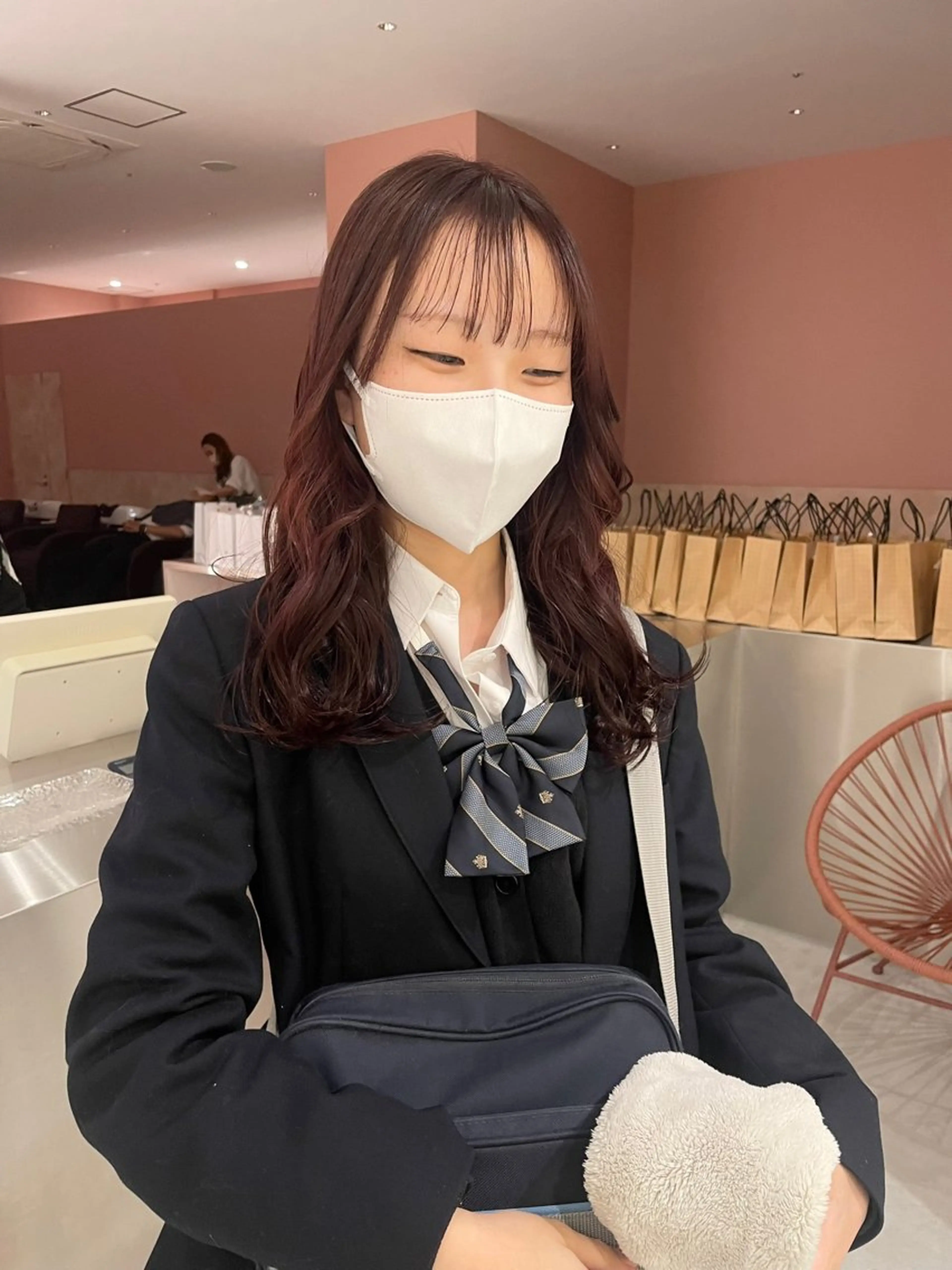 セミロング カラー ヘアアレンジ レッドカラー iena池袋所属・iena池袋 /ゆーこの眉毛・アイブロウイメージ