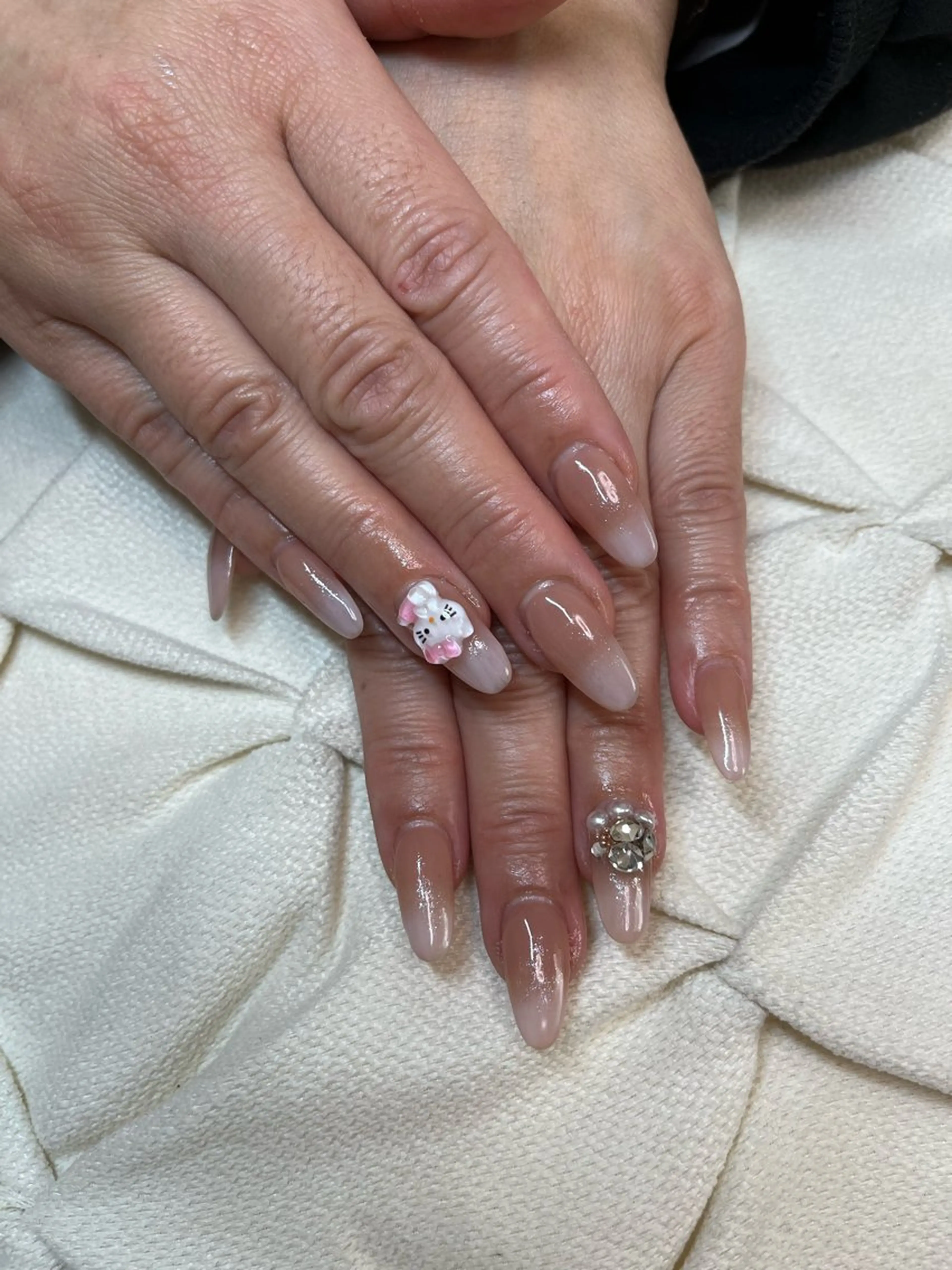 ネイル ハンドネイル nail.salon .Reversalのネイルデザイン