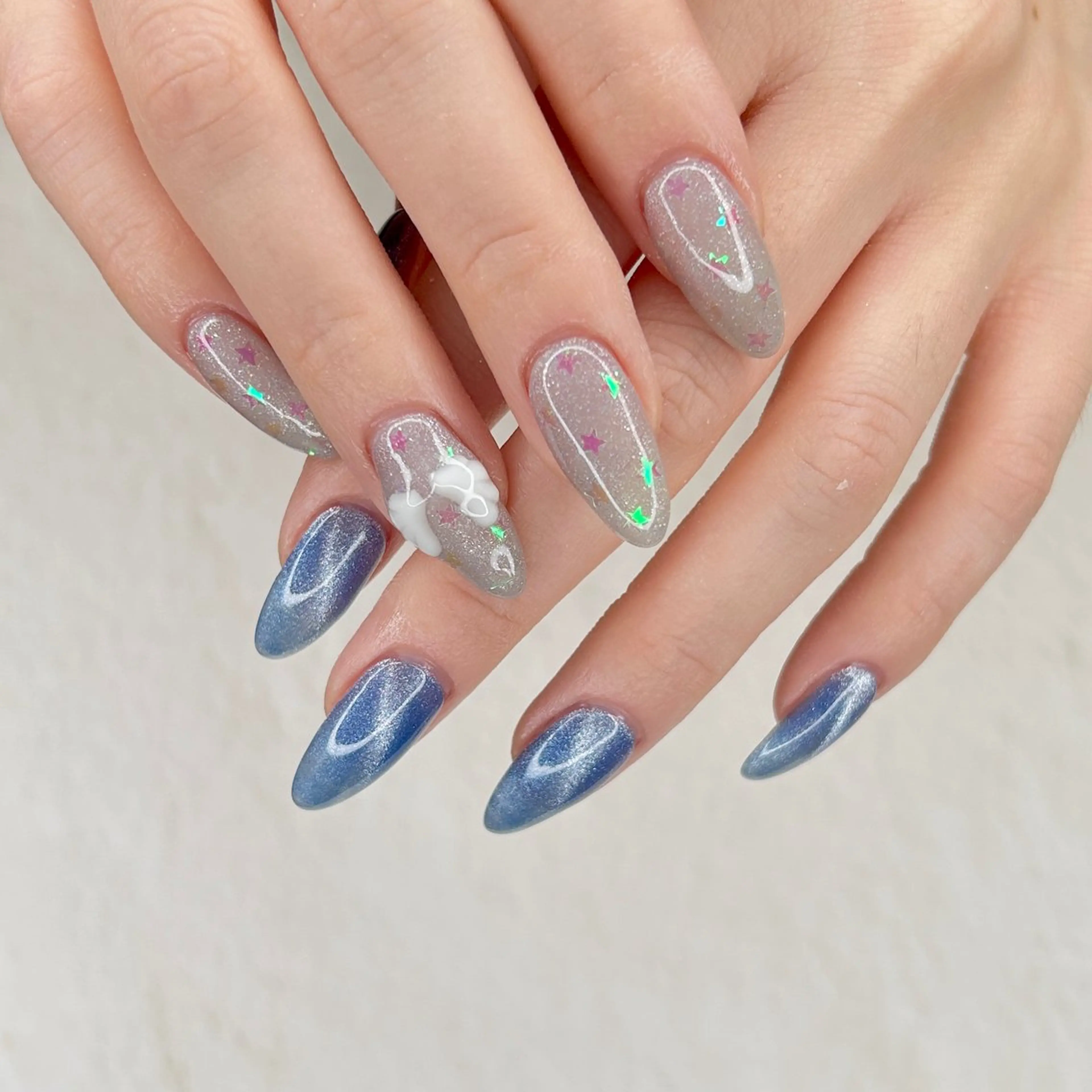 ネイル ハンドネイル フットネイル ease NAIL SALONのネイルデザイン
