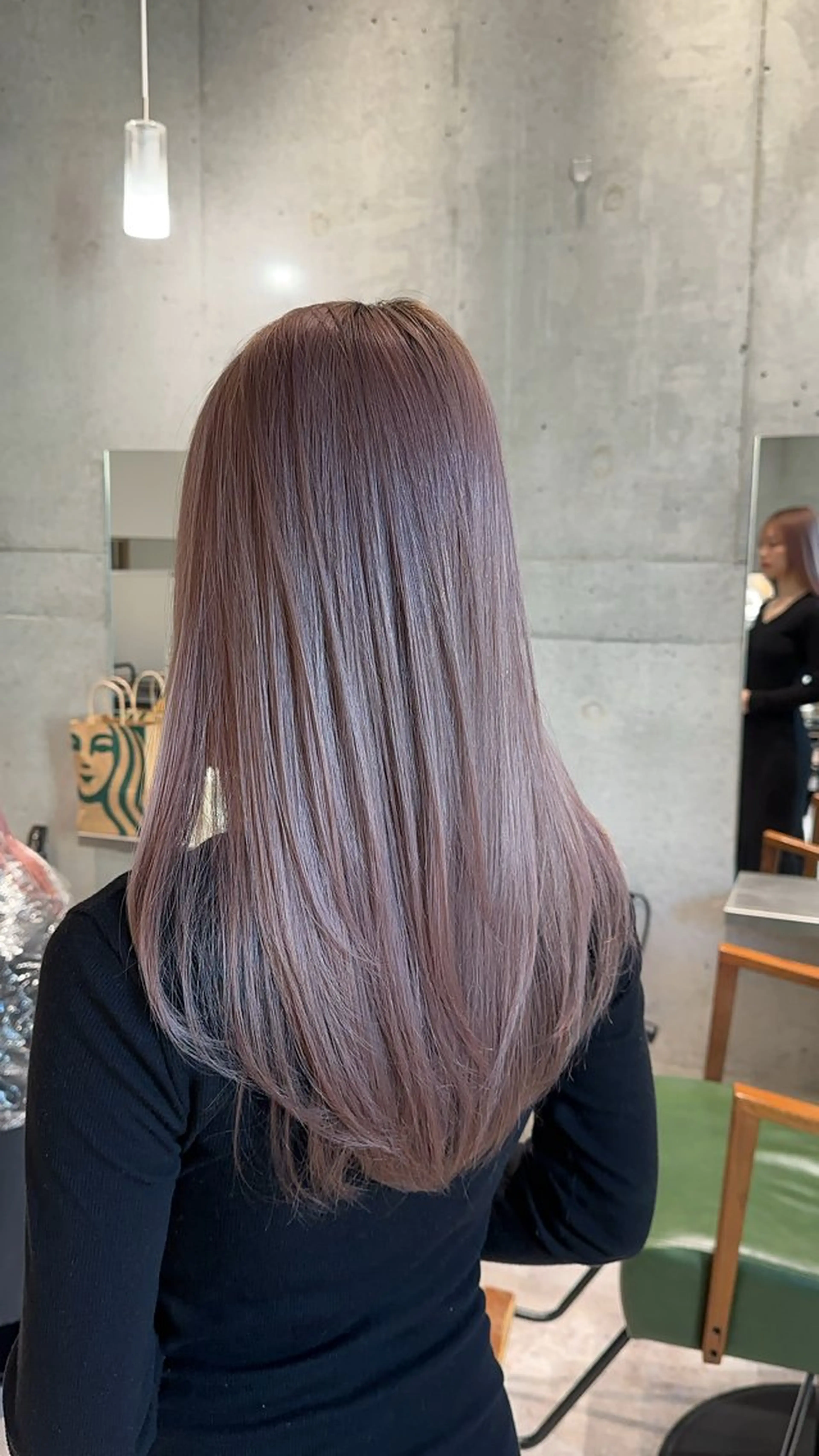 ミディアム カット ヘアカラー トリートメント MONIQA所属・阿南 守洋のヘアスタイル