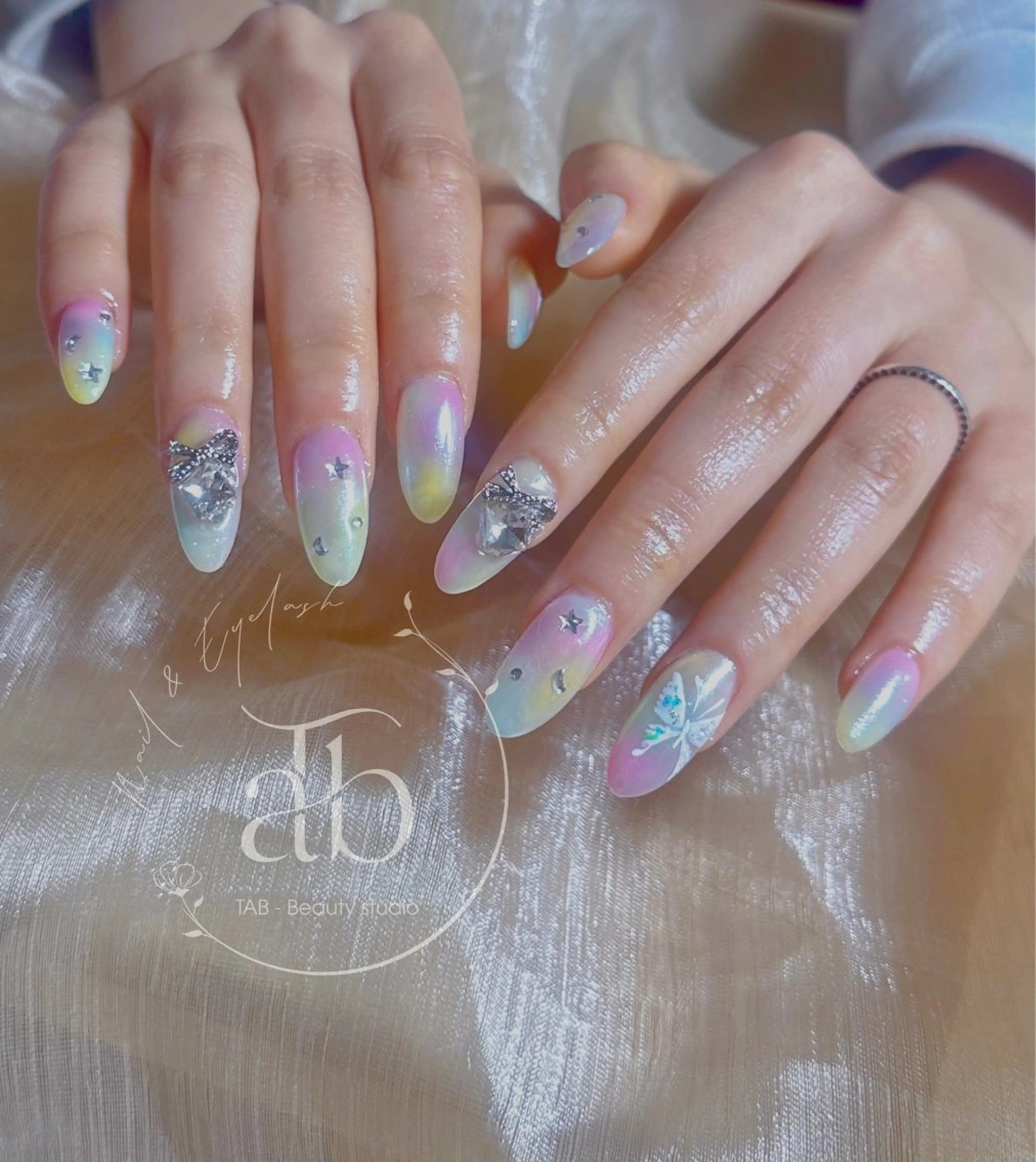 ネイル TAB Beauty Studioのネイルデザイン
