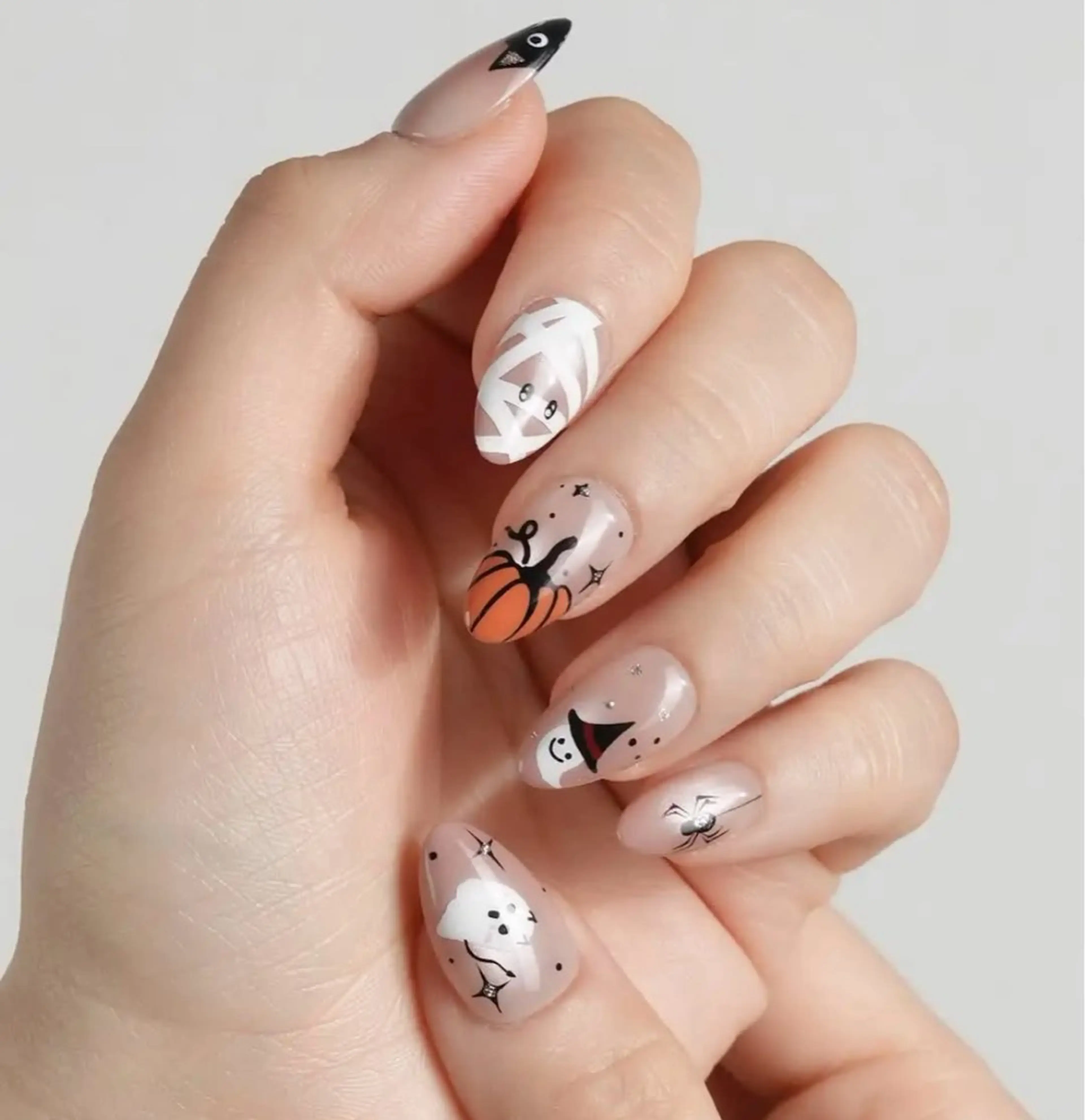 ネイル NiNa ビューティーサロン所属・Ni Naのネイルデザイン