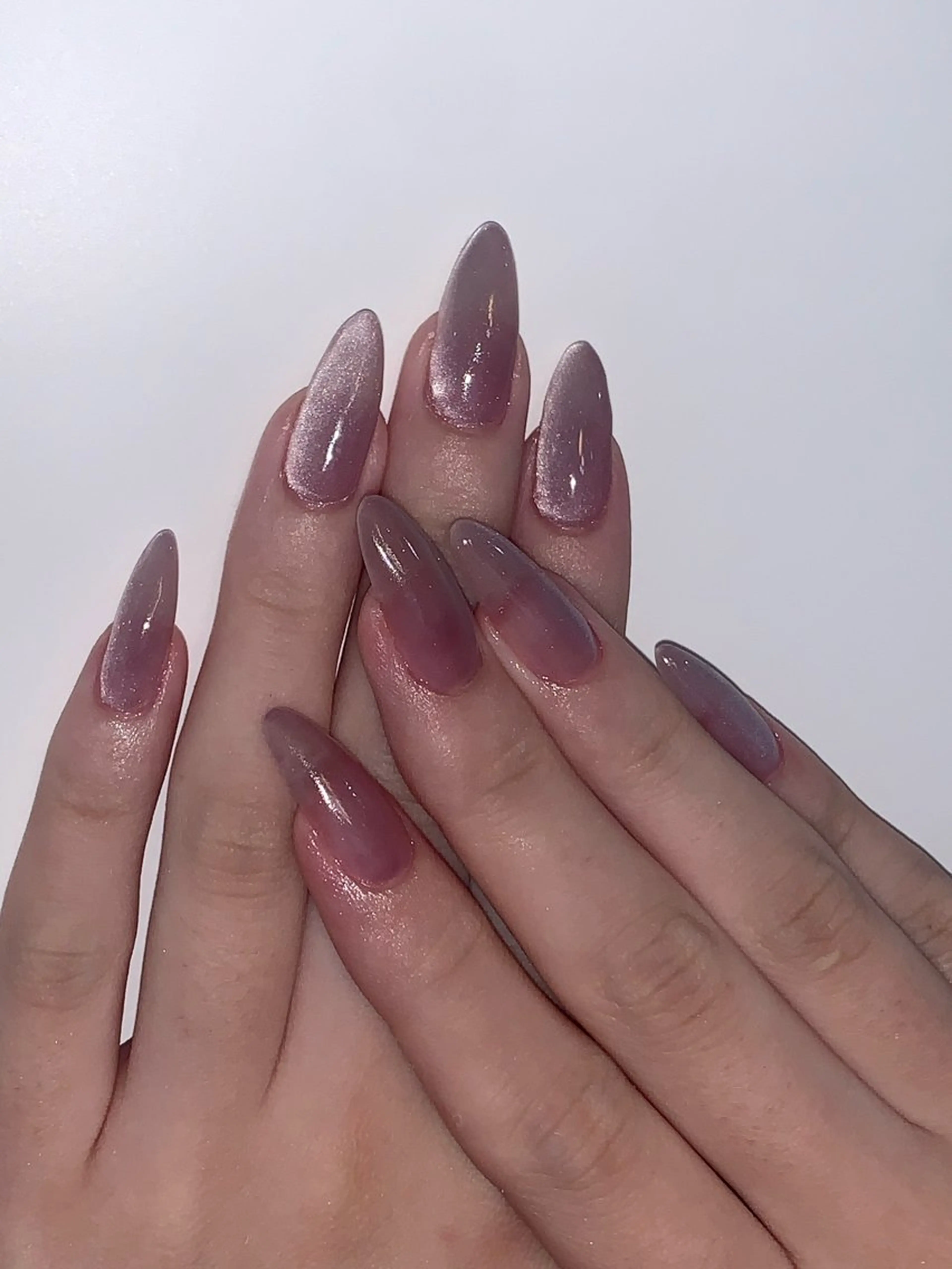 ネイル フットネイル NES NAIL所属・さゆり￤推しキャラ ￤ロングネイル🩷のネイルデザイン