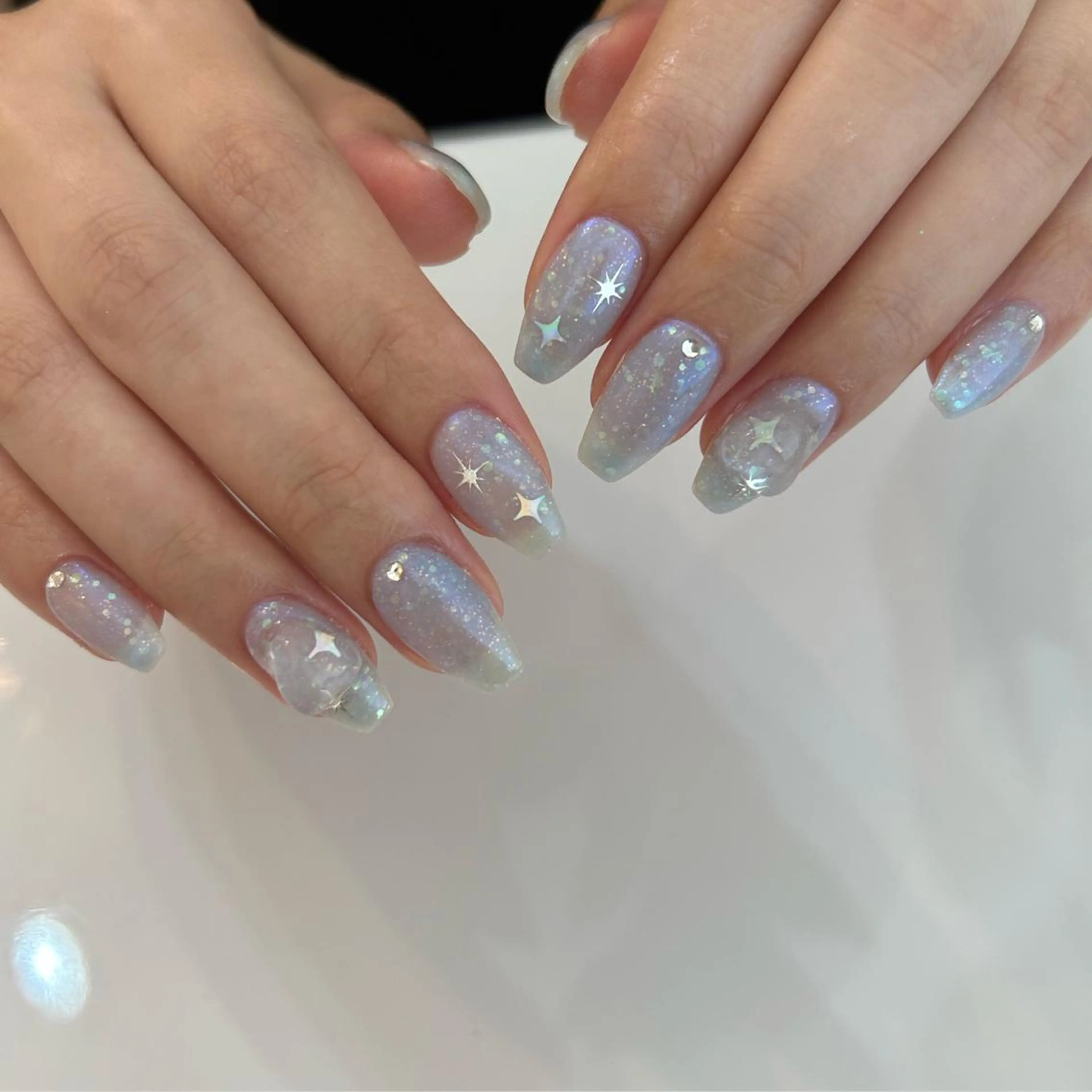 ネイル ハンドネイル ViViA momokaのネイルデザイン