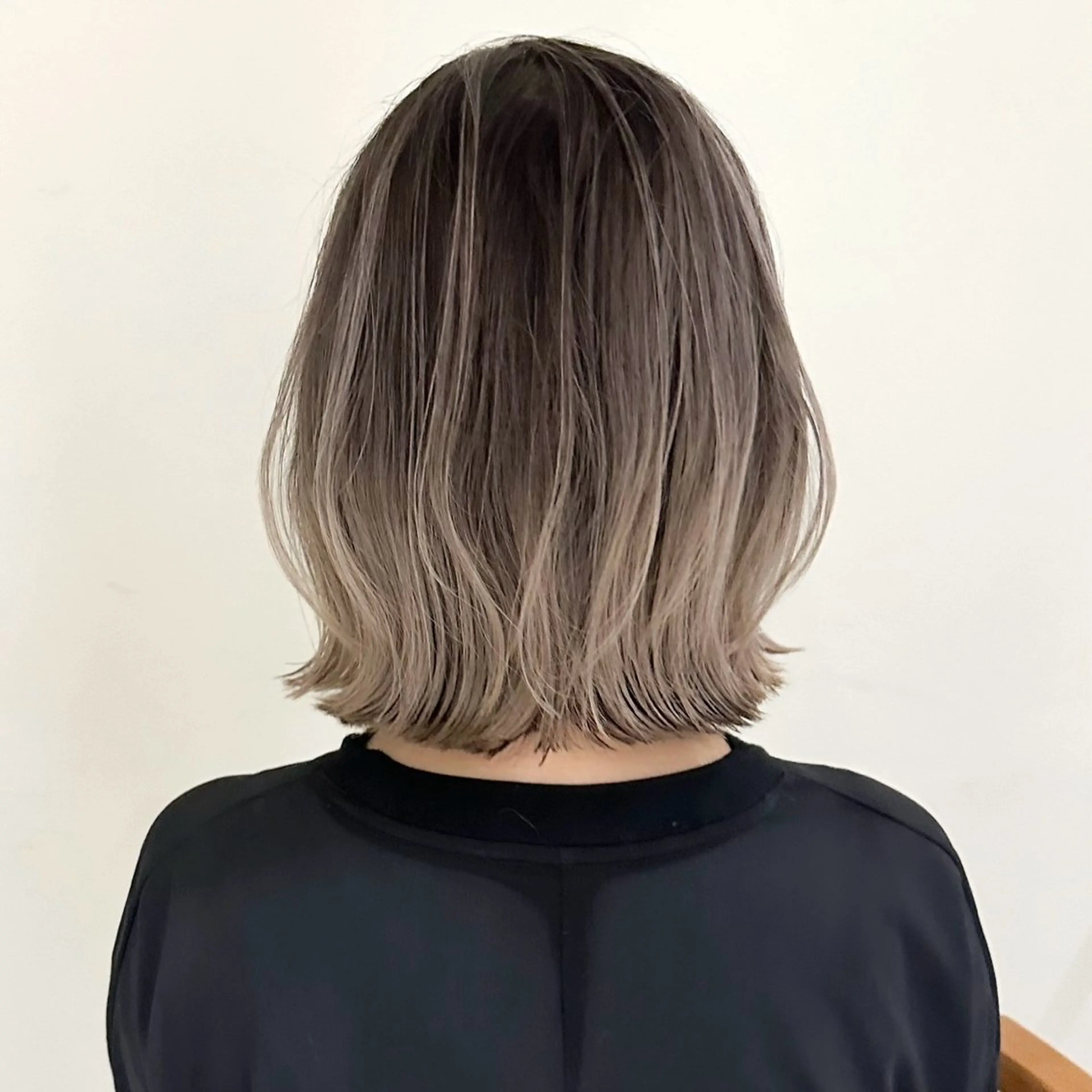 ショート レイヤーカット カット ヘアカラー ショート特化✨ 津々美のヘアスタイル