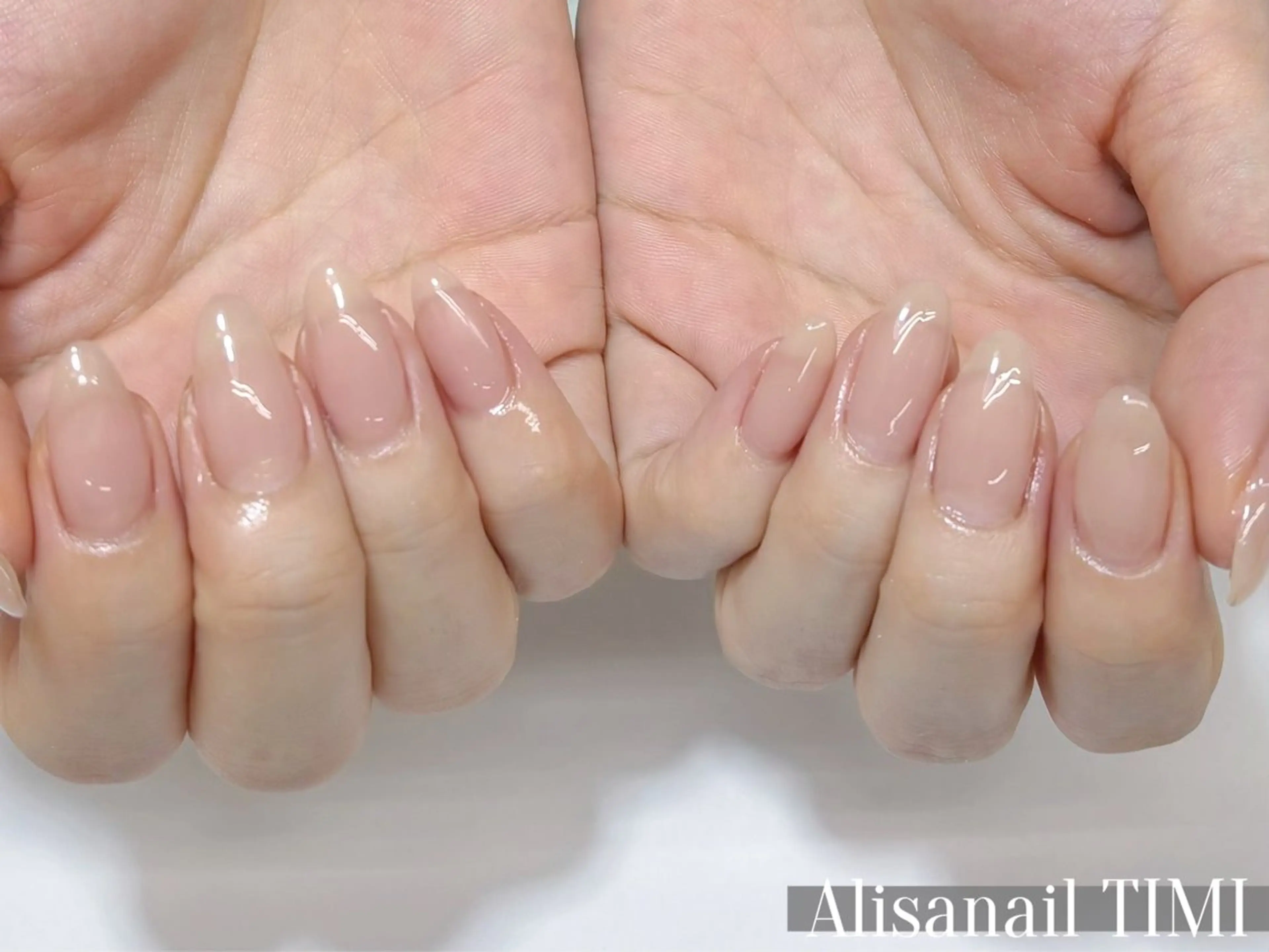ネイル ワンカラーネイル ハンドネイル Alisa nail Timiのネイルデザイン