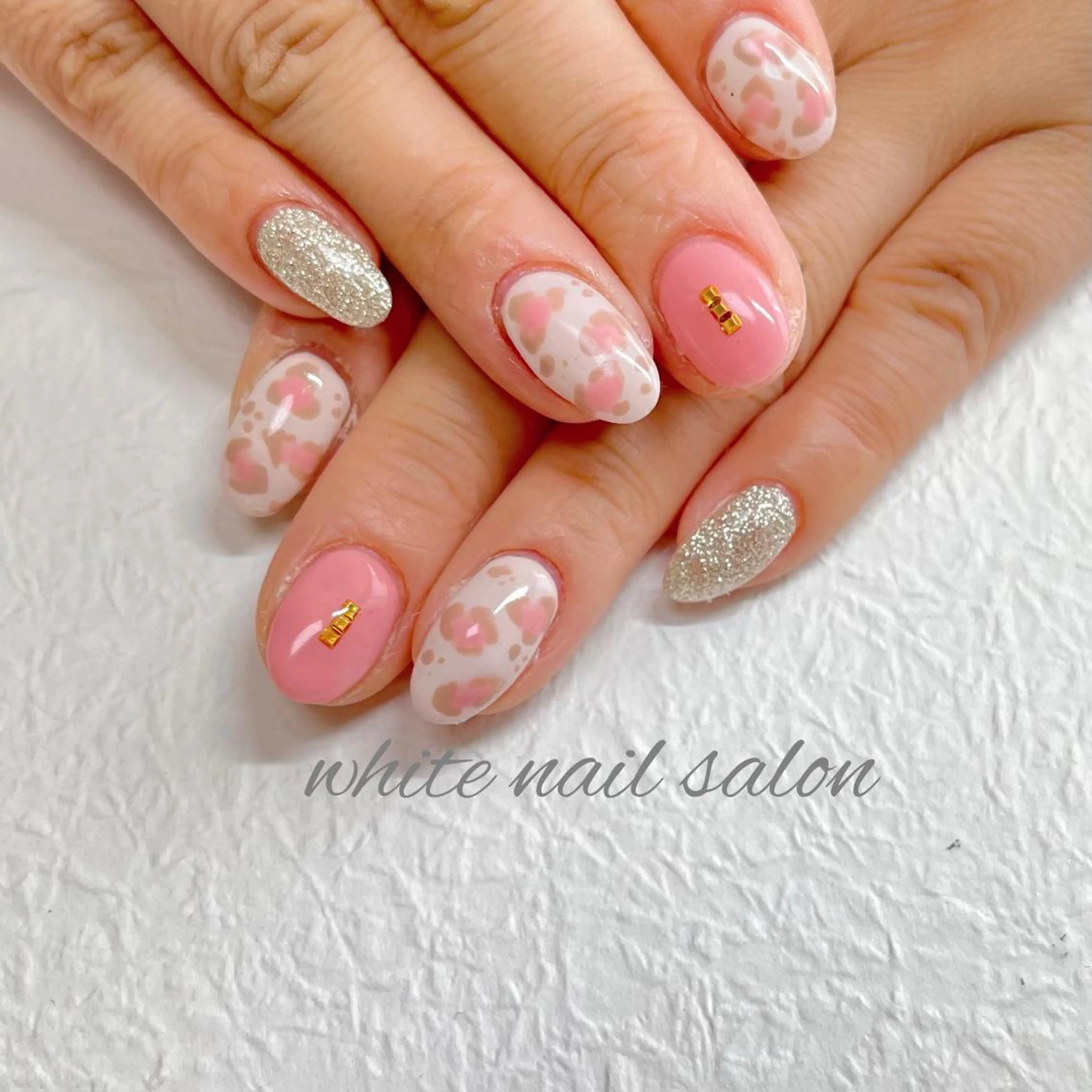 ネイル ジェルネイル ハードジェル ラメ(グリッター) 持ち込み ソフトジェル ハンドネイル white nail salonのネイルデザイン