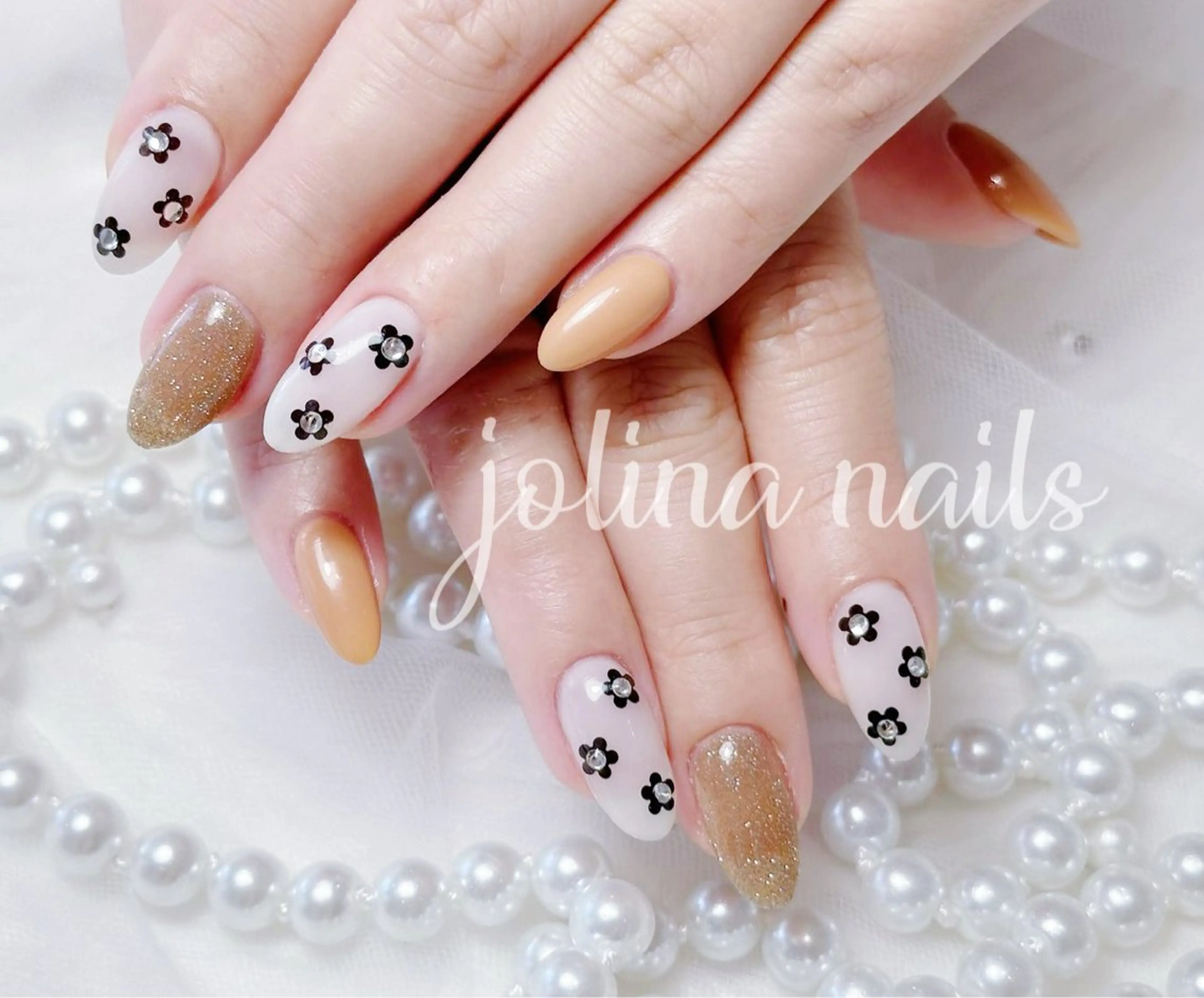 ネイル フラッシュネイル シンプルネイル ハンドネイル ハンドケア jolina nails鶴見店のネイルデザイン