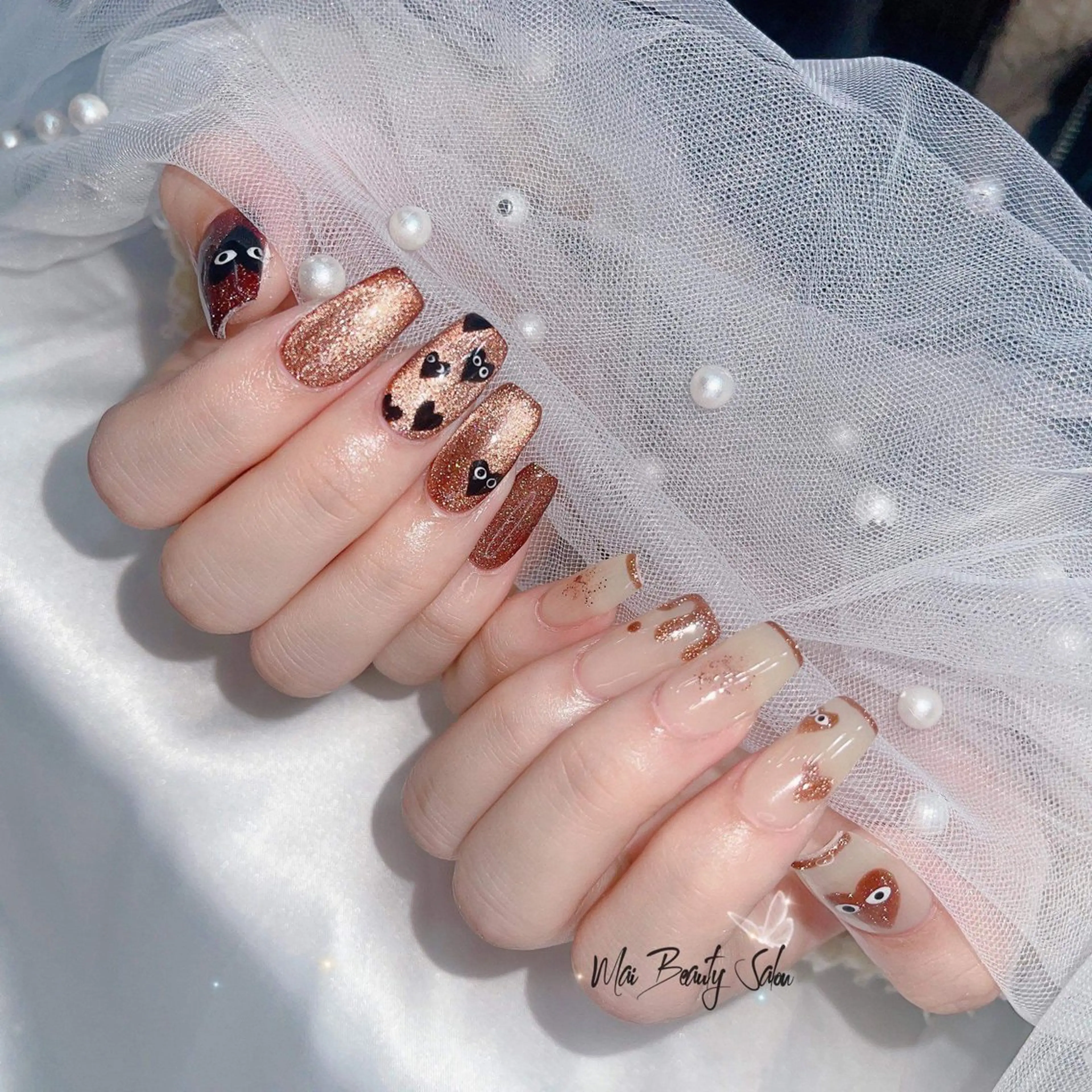 ネイル チークネイル ジェルネイル 韓国ネイル マグネットネイル パラジェル ハンドネイル Mai Beauty To  Toのネイルデザイン