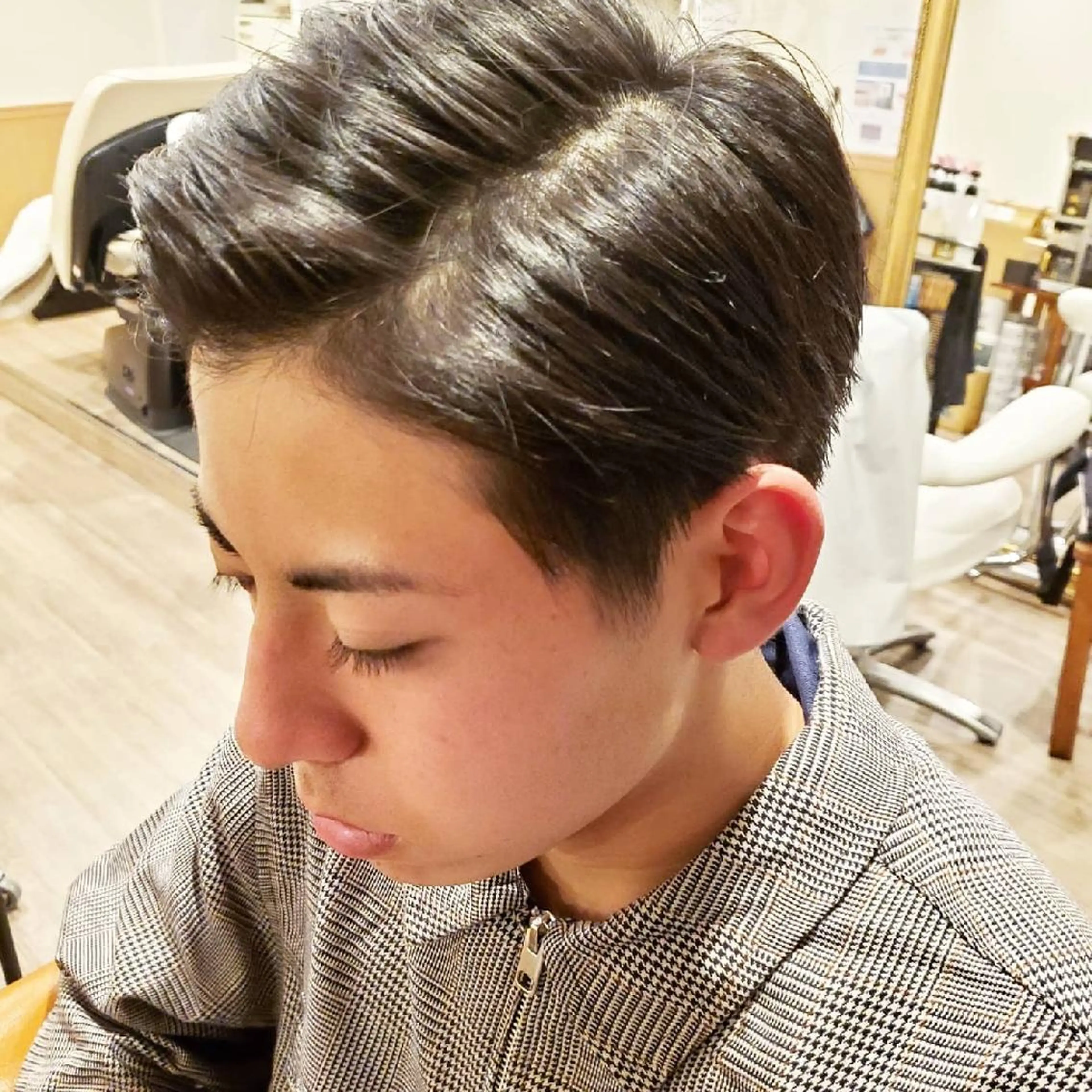 ショート メンズ メンズブリーチ 外国人風カラー トリートメント 酸熱トリートメント カット spa hair  ark 富井直美のヘアスタイル