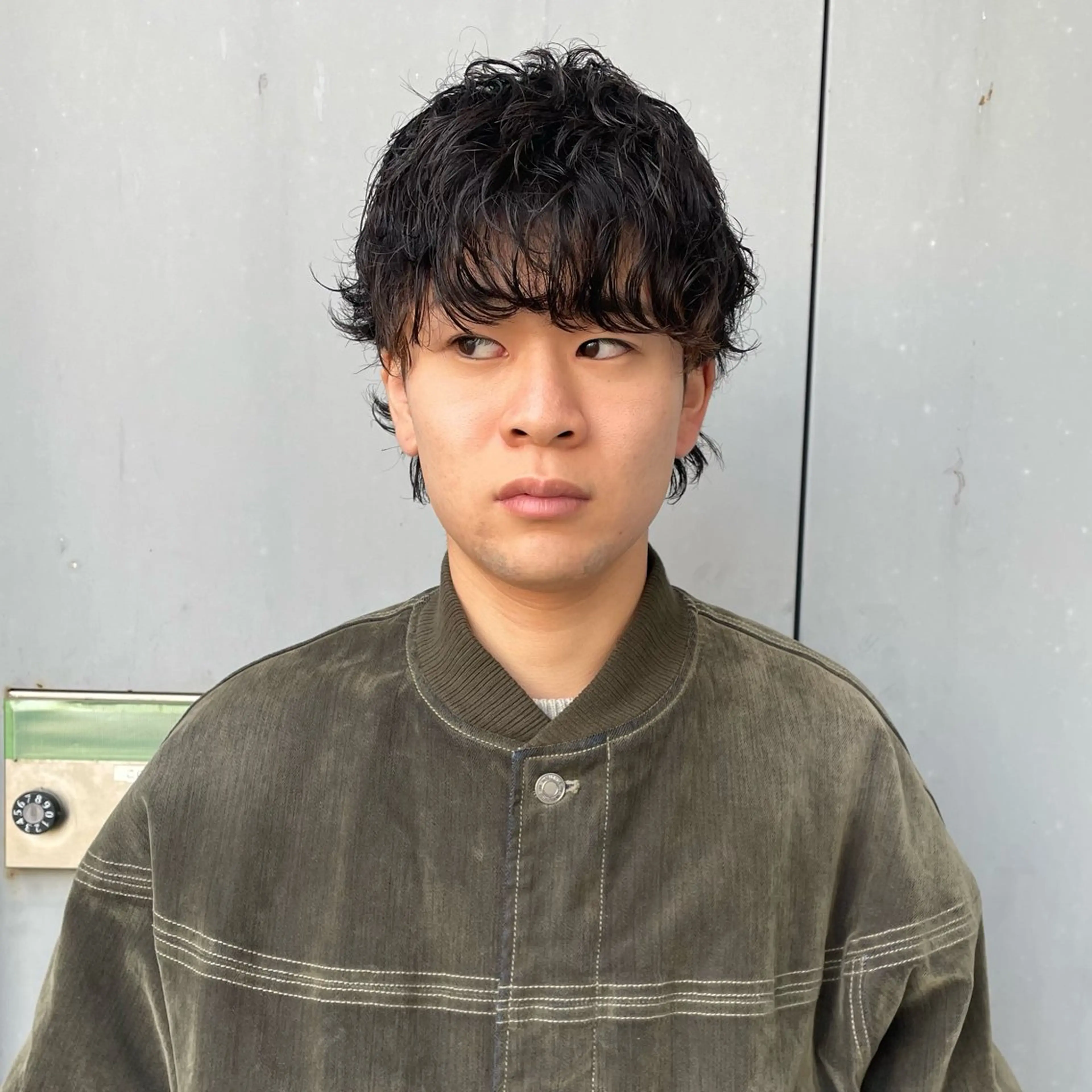 ミディアム パーマ メンズ ミディアムパーマ メンズパーマ マレットヘア カット パーマ ⚾️横浜メンズカット 阿部龍馬🍺🍔のヘアスタイル