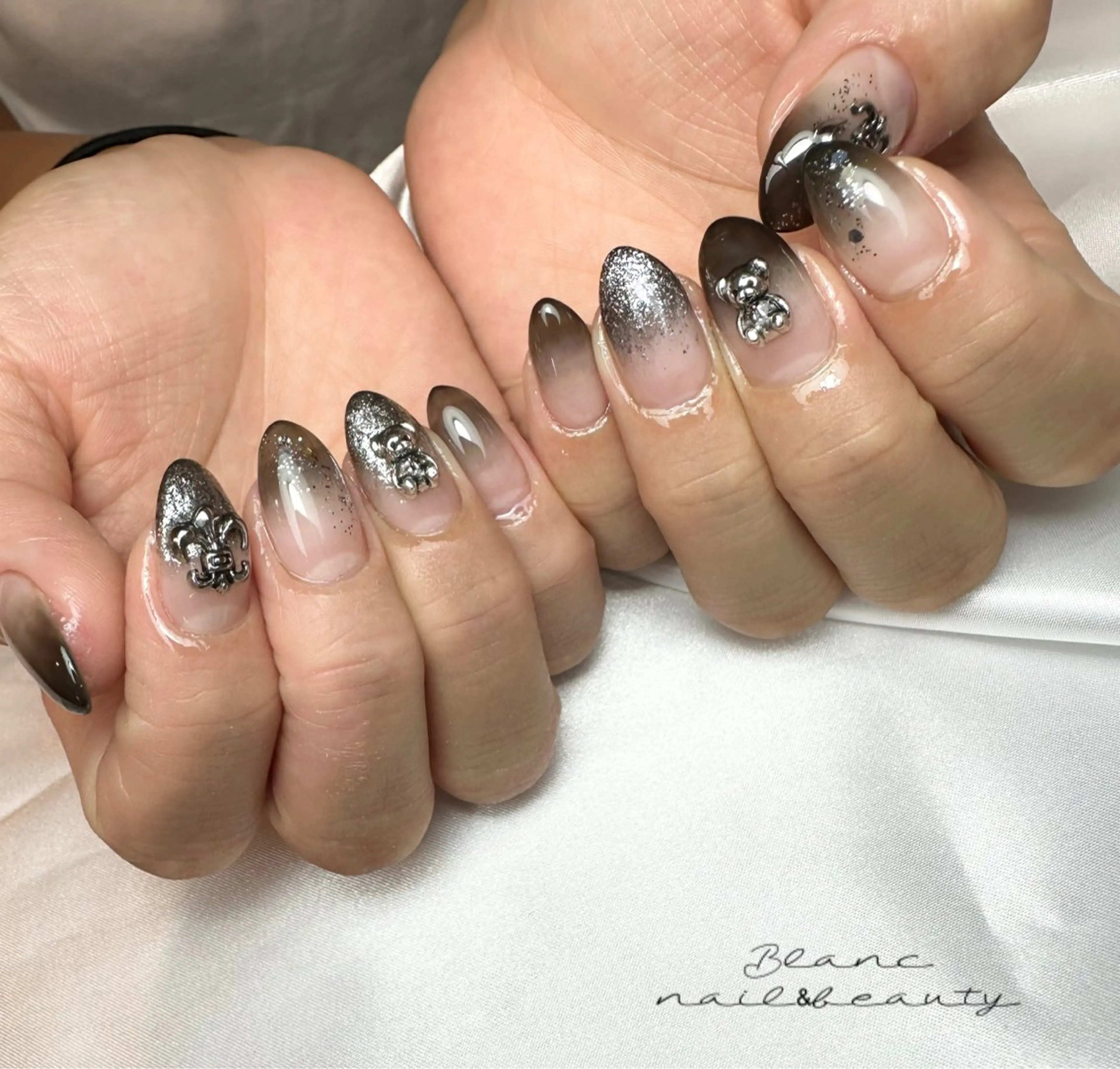 ネイル Blanc ブランのネイルデザイン