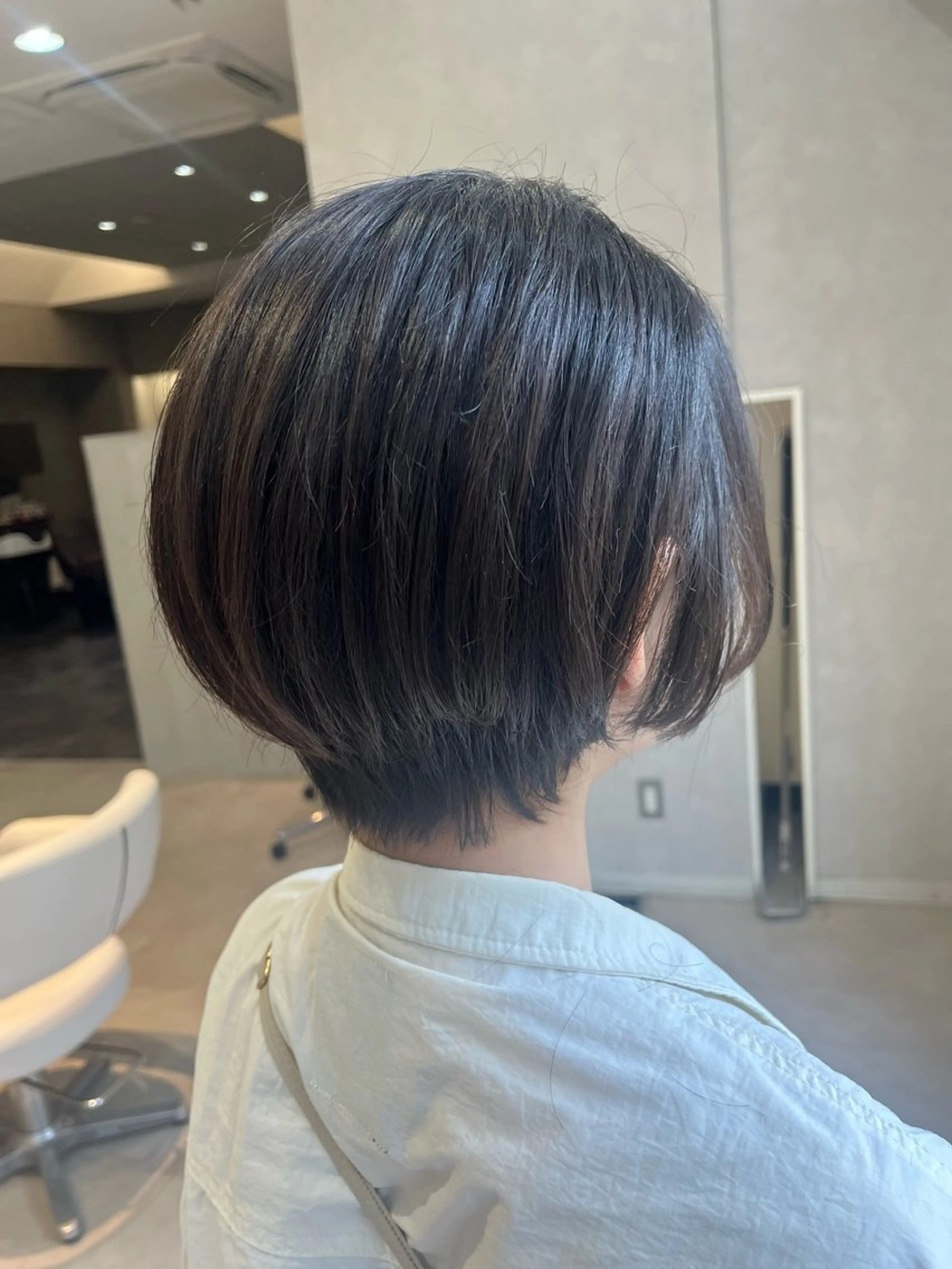 ショート ショートボブ ボブ ショートヘア 関 琴美のヘアスタイル