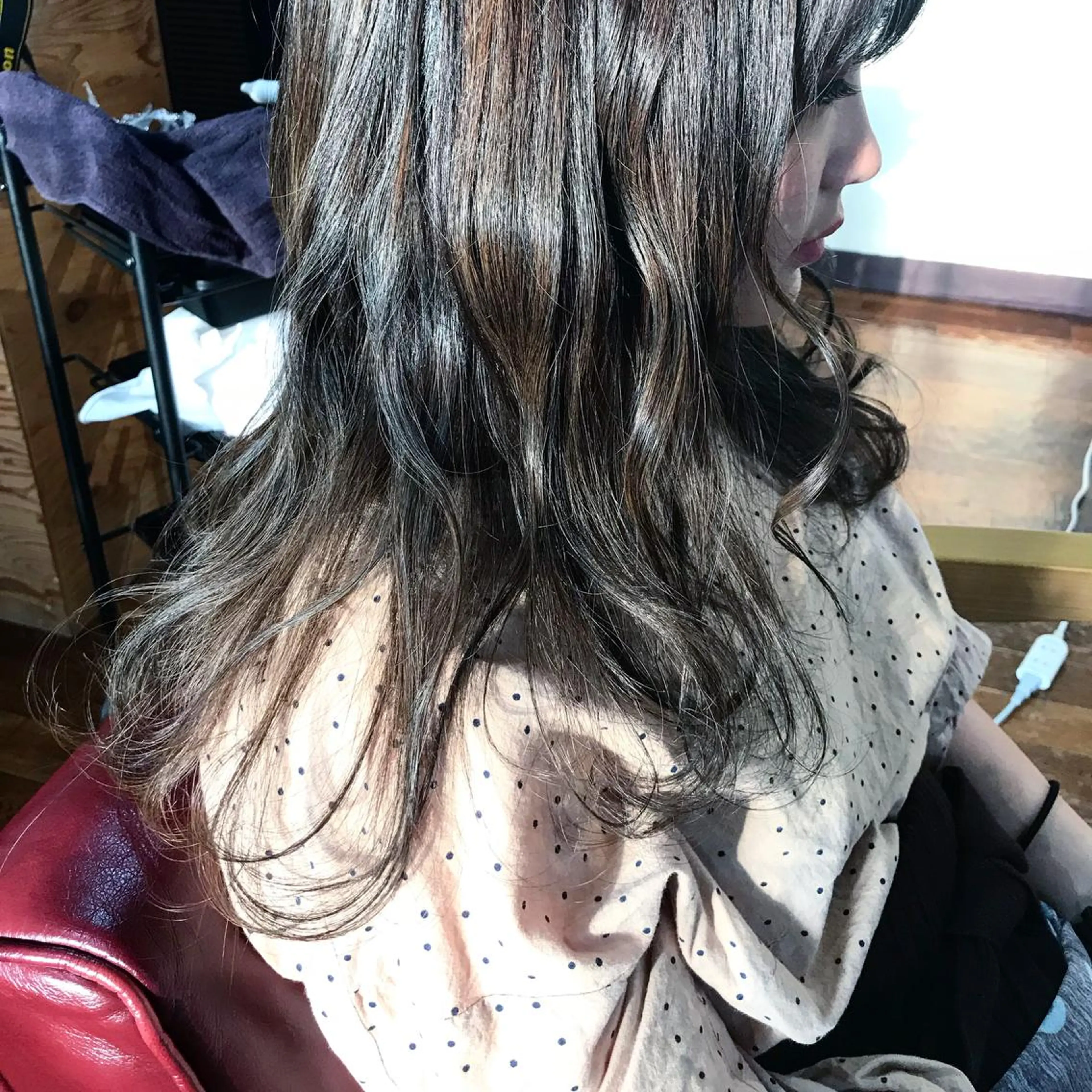 ミディアム カラー グラデーションカラー グレージュ 大嶋 宏隆のヘアスタイル