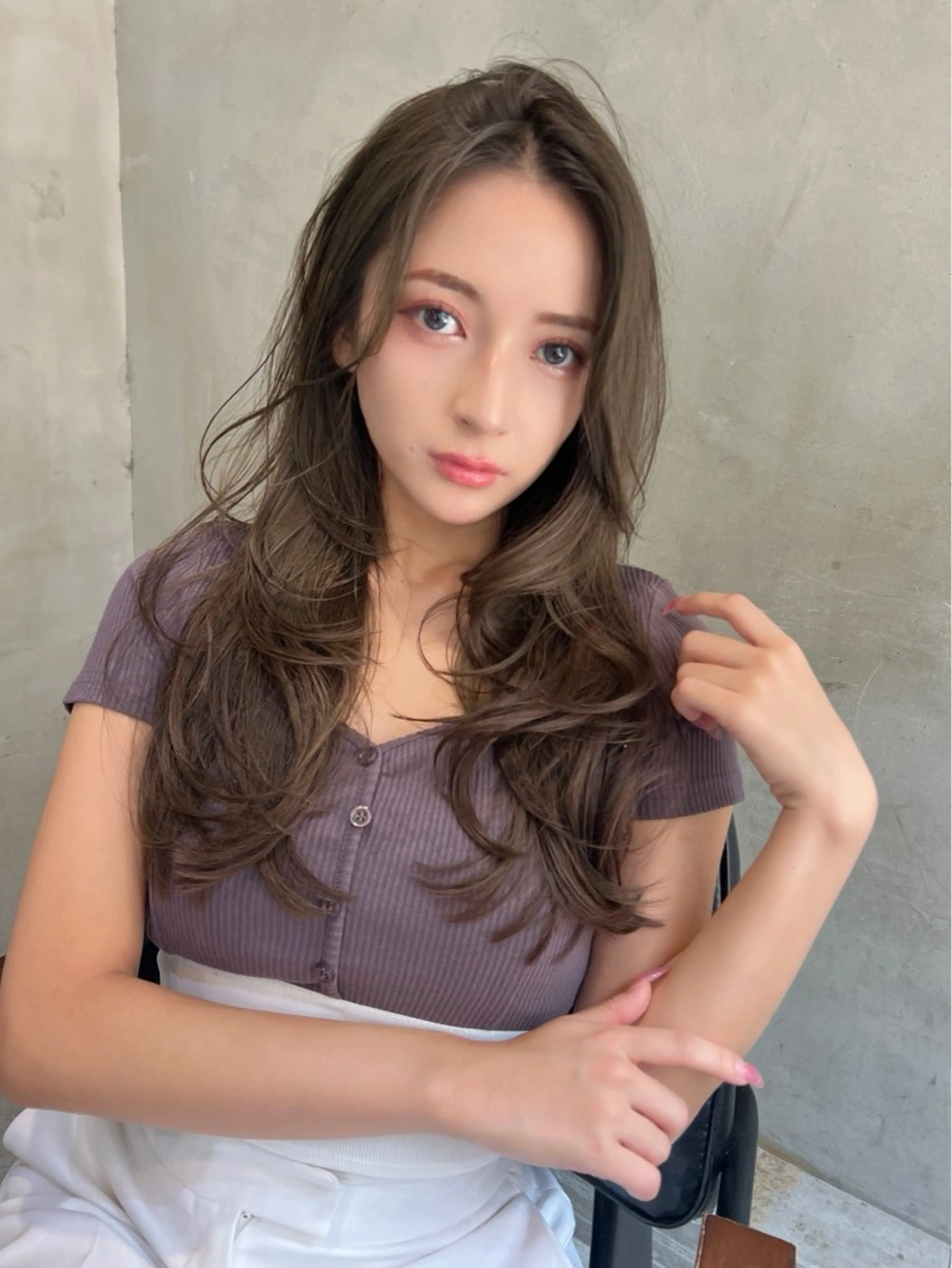 ロング カラー ロングレイヤー レイヤーカット ロング MUSASHI ブリーチカラー◎のヘアスタイル
