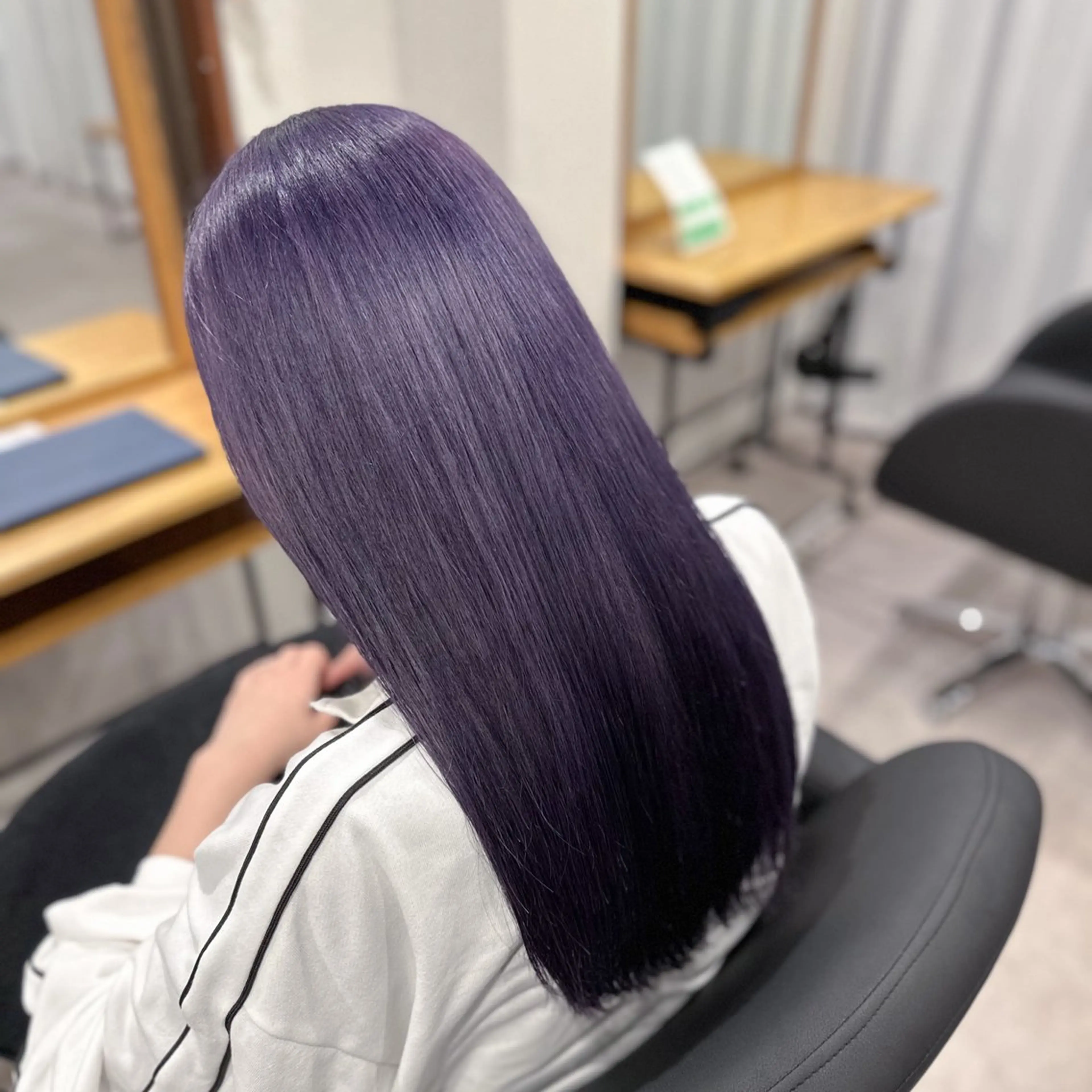 ロング カラー バイオレットカラー affect 上大岡所属・《ブリーチカラー / 縮毛矯正》坂本爽のヘアスタイル