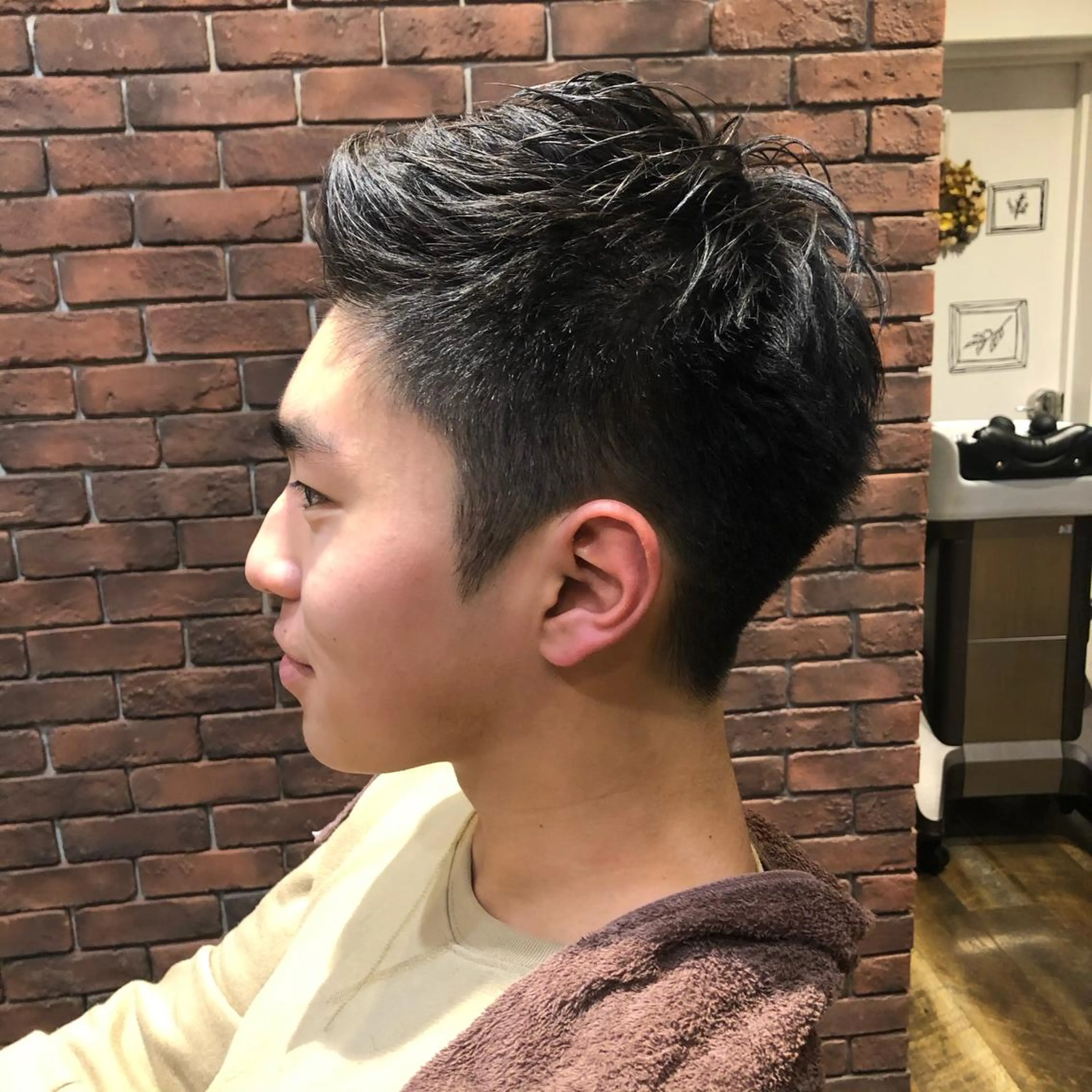 ショート et Douce所属・艶髪／髪質改善／ カワモトヒロトのヘアスタイル