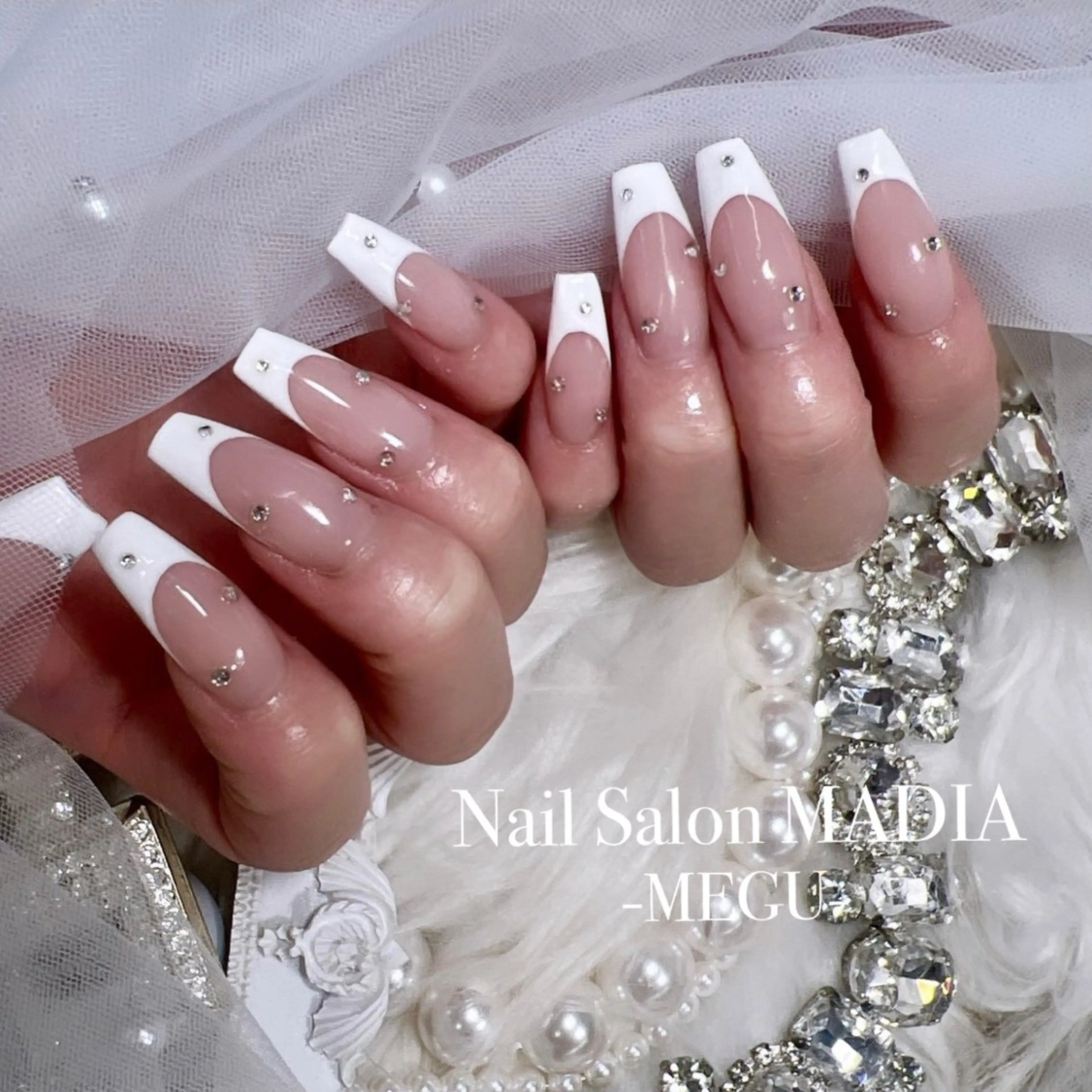 ネイル MADIA藤沢所属・MADIA MEGUのネイルデザイン