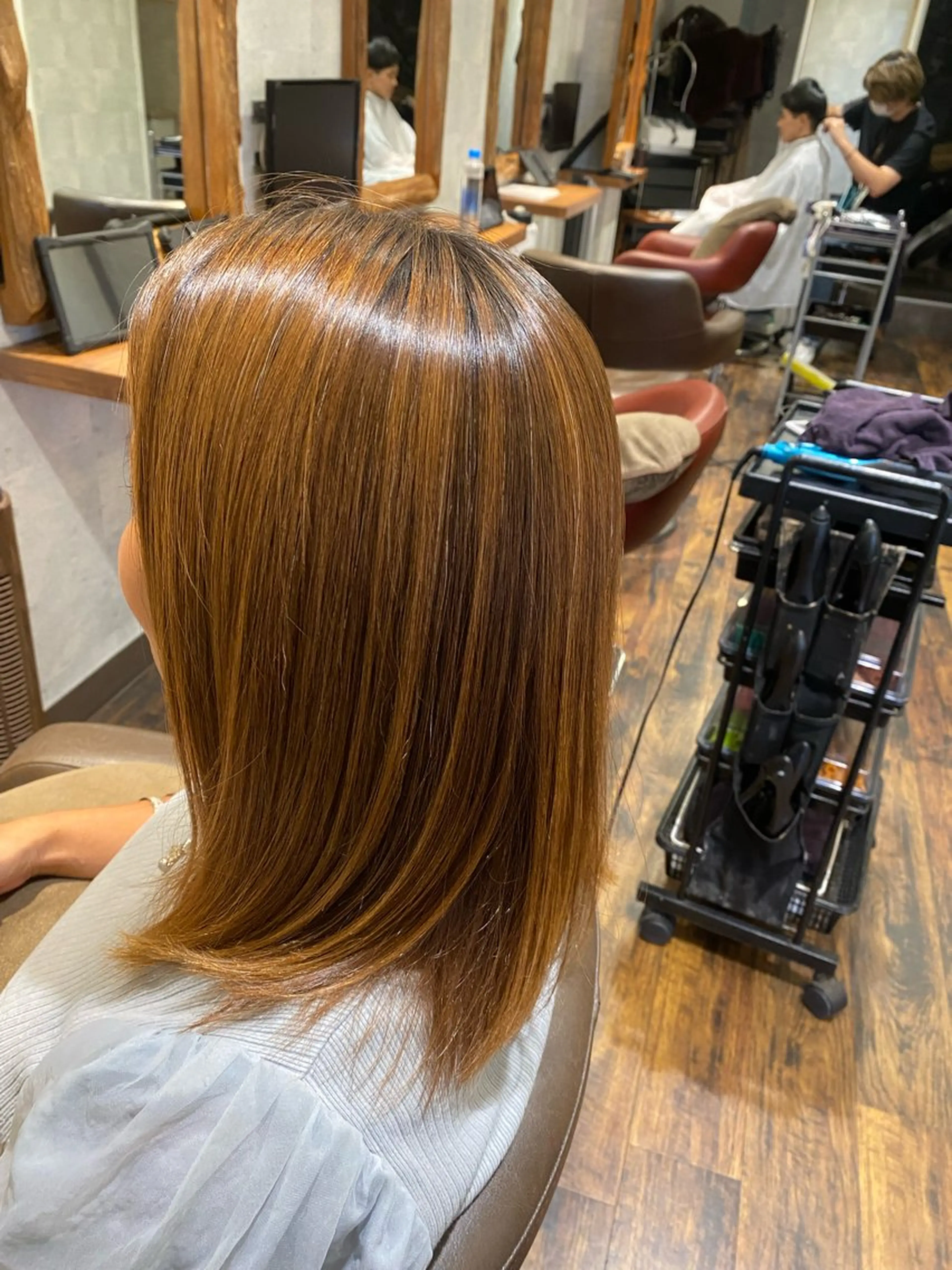 ミディアム 歴21年ジェルム代表 ヨシアキ激安な理由のヘアスタイル