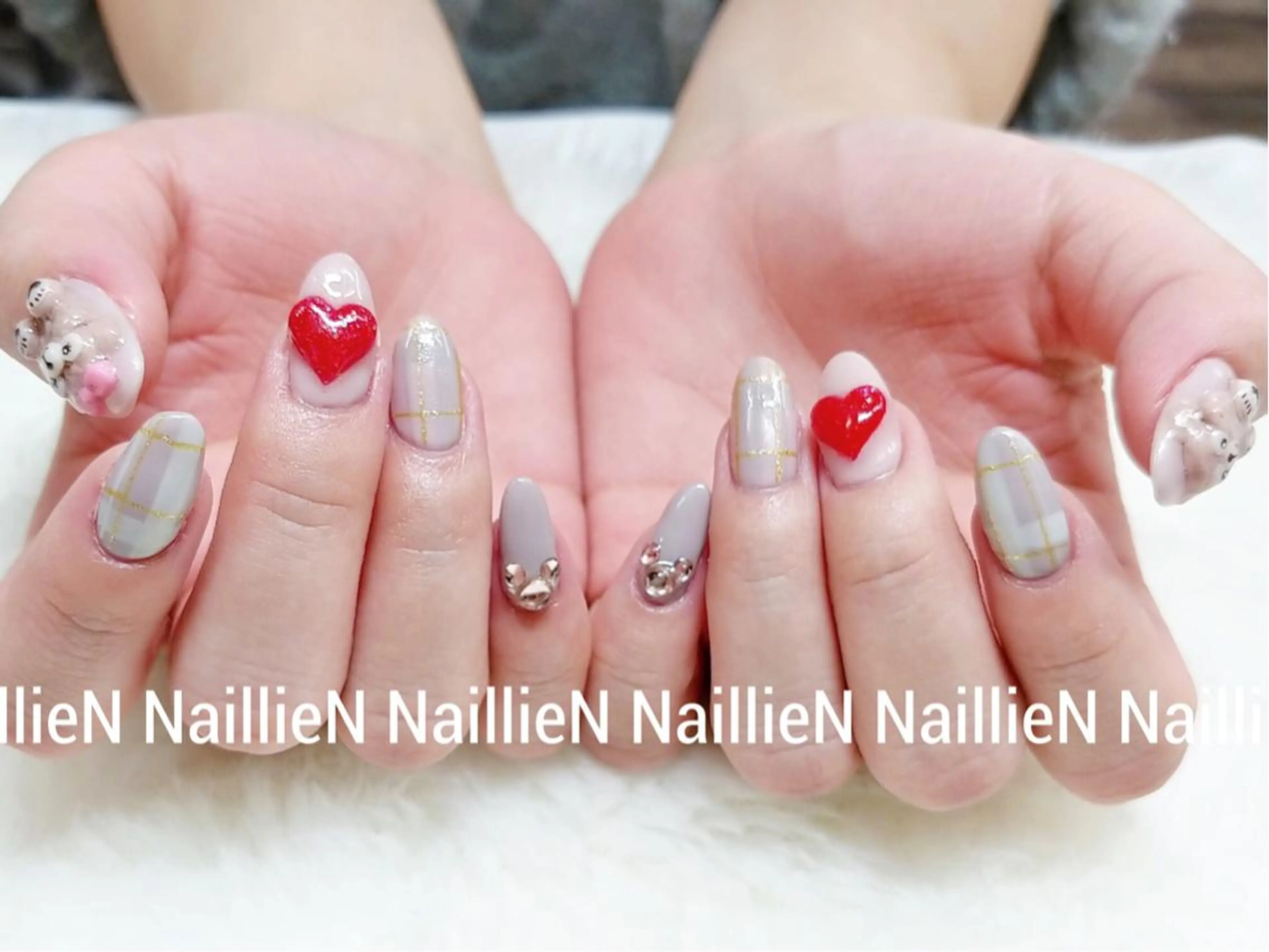 ネイル ストーンネイル ハンドネイル Nail lieNのネイルデザイン