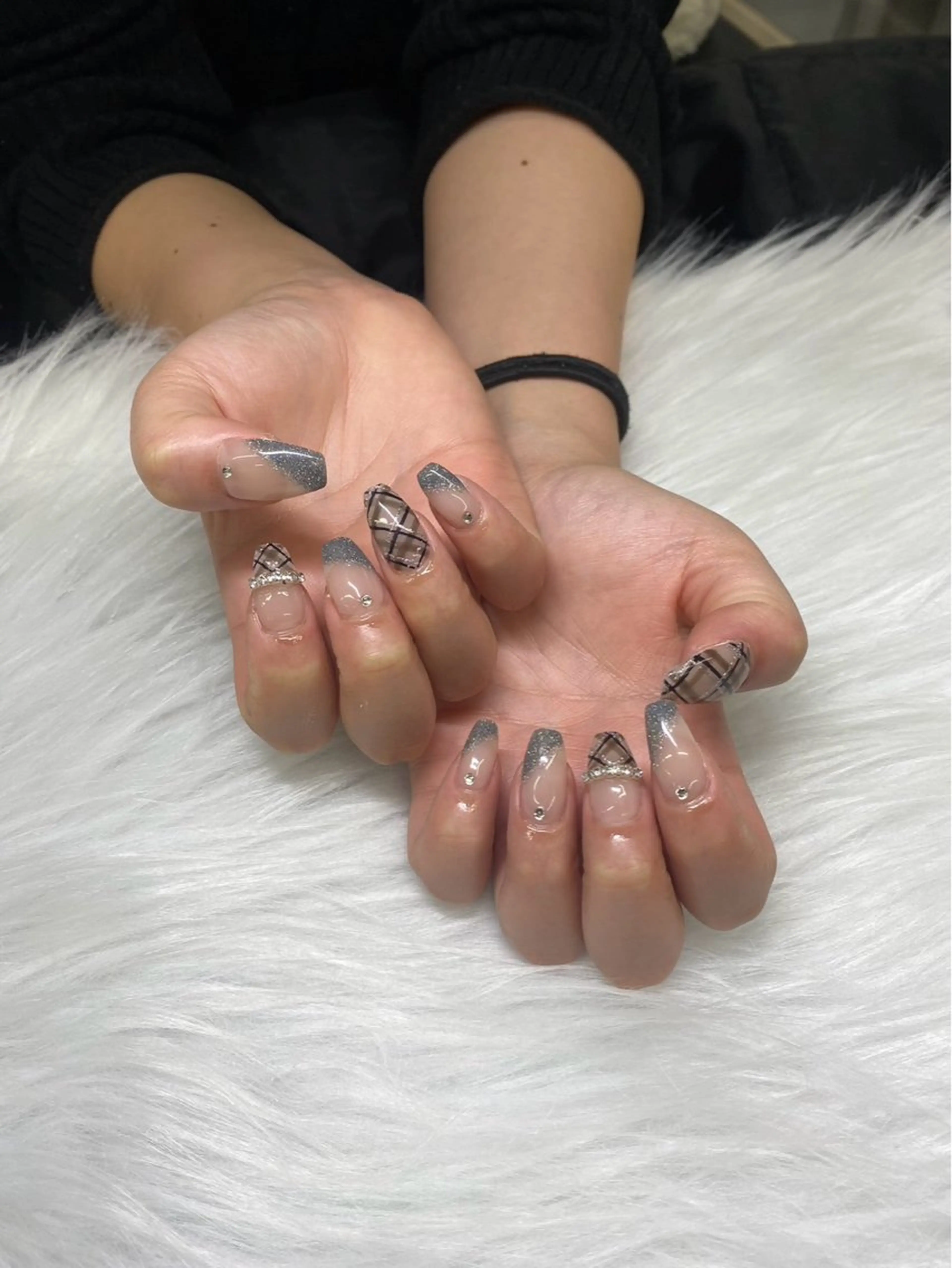 ネイル ハンドネイル フットネイル PEEKABOO京橋 EYE&NAILのネイルデザイン