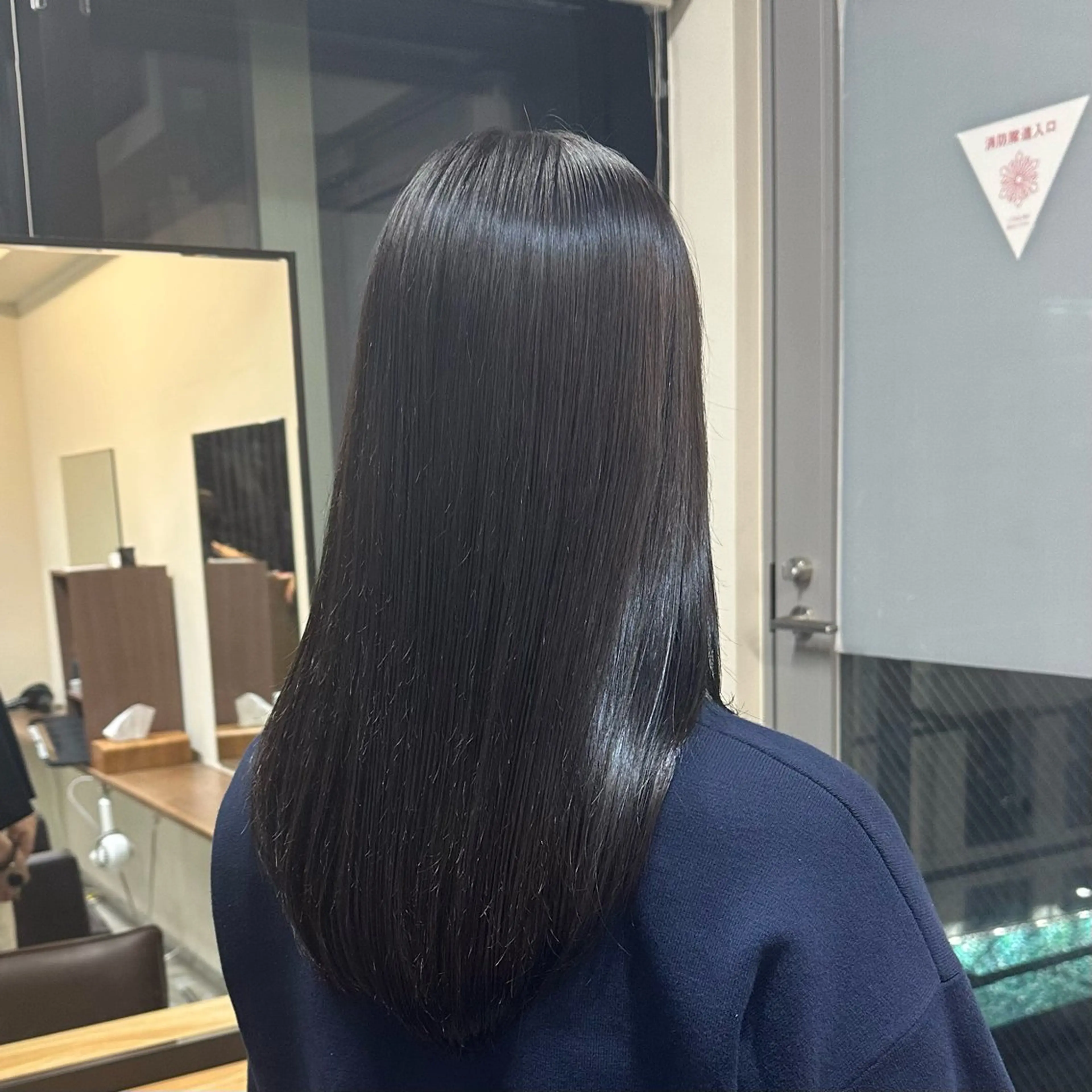 ロング カラー ヘアアレンジ カット 縮毛矯正 トリートメント ✨髪質改善💖 縮毛矯正💖mihoのヘアスタイル