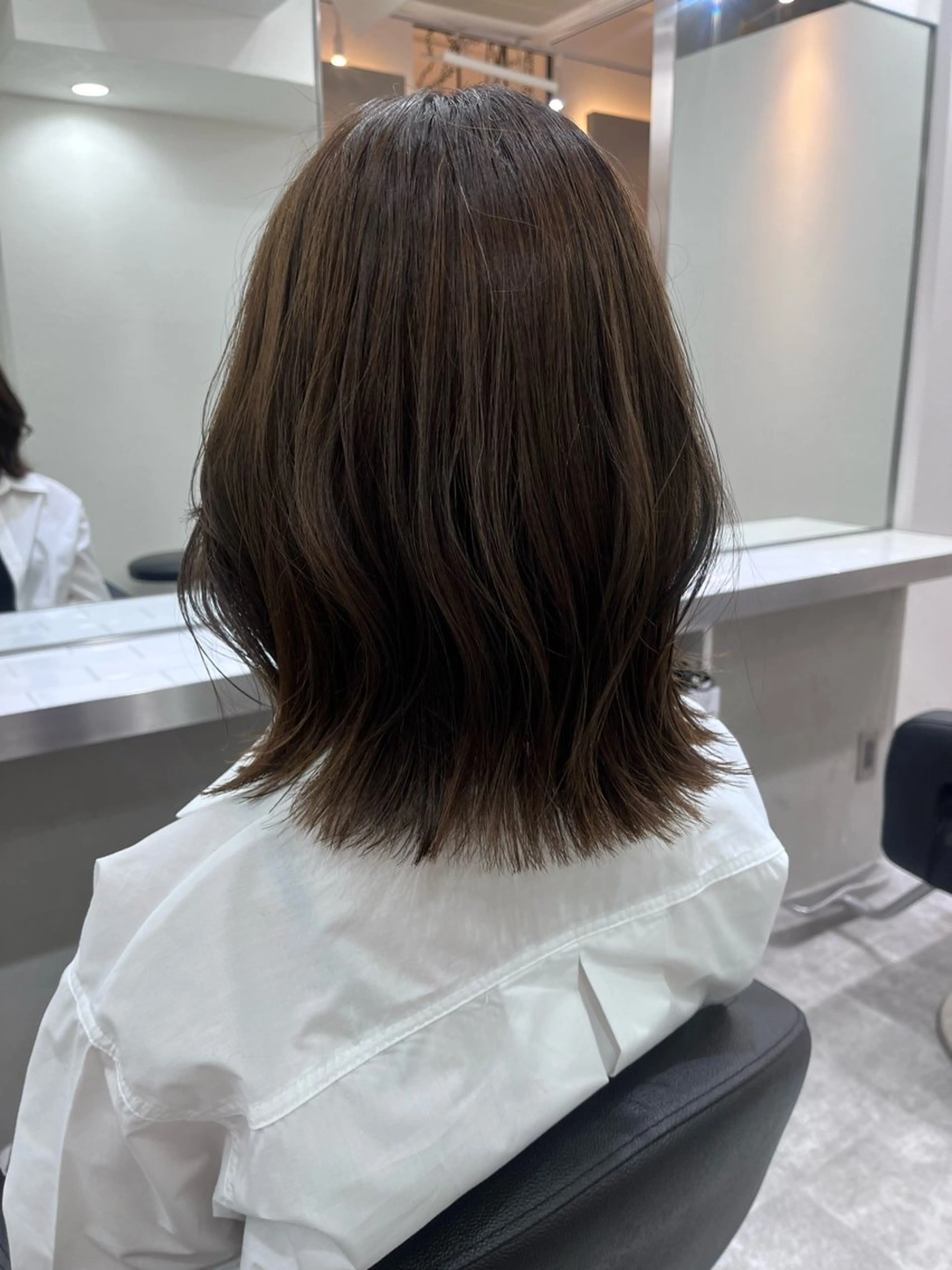 ミディアム Viot 銀座 樋口 桃佳のヘアスタイル
