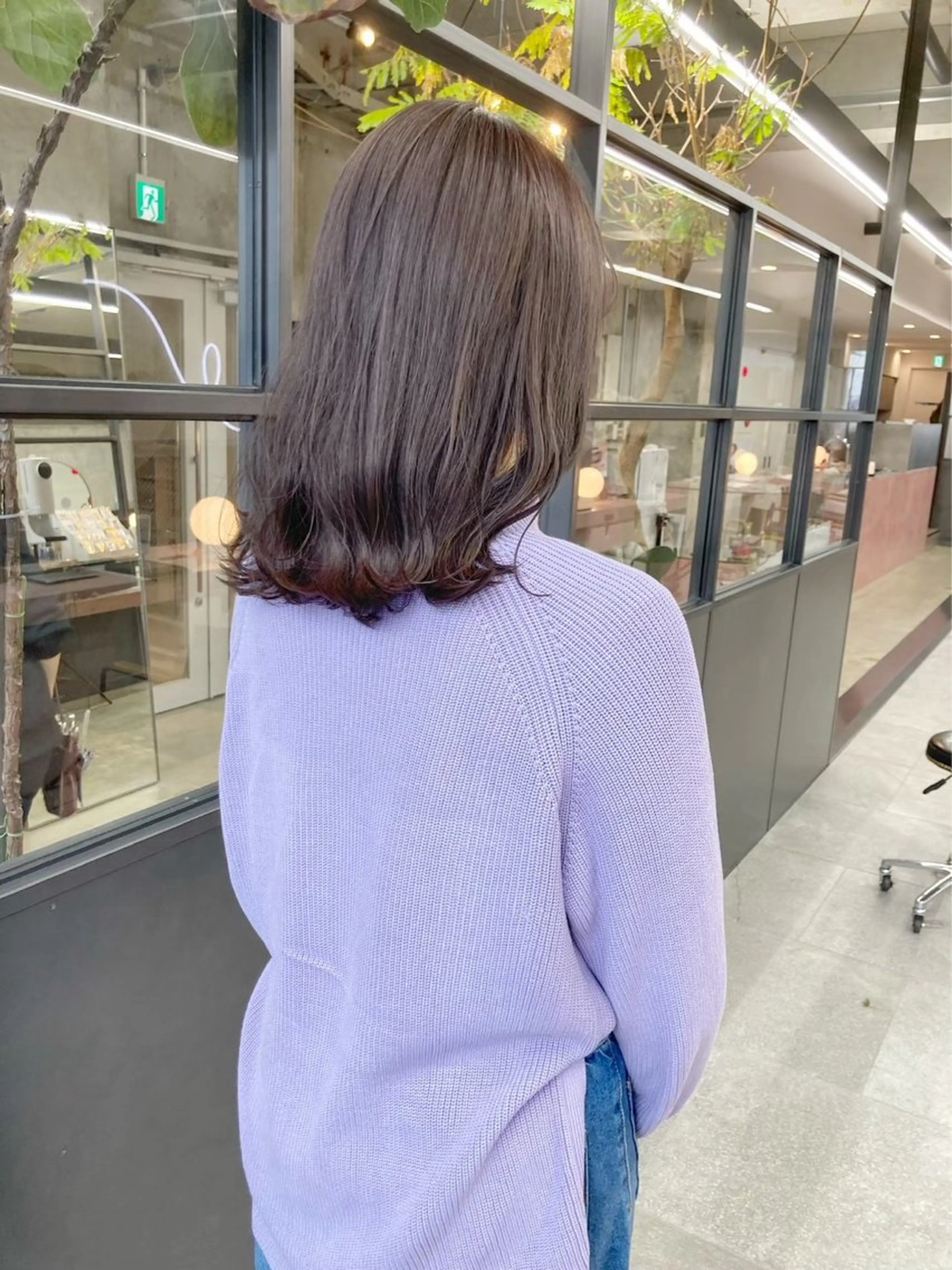 ミディアム カラー 宮崎 わか菜のヘアスタイル